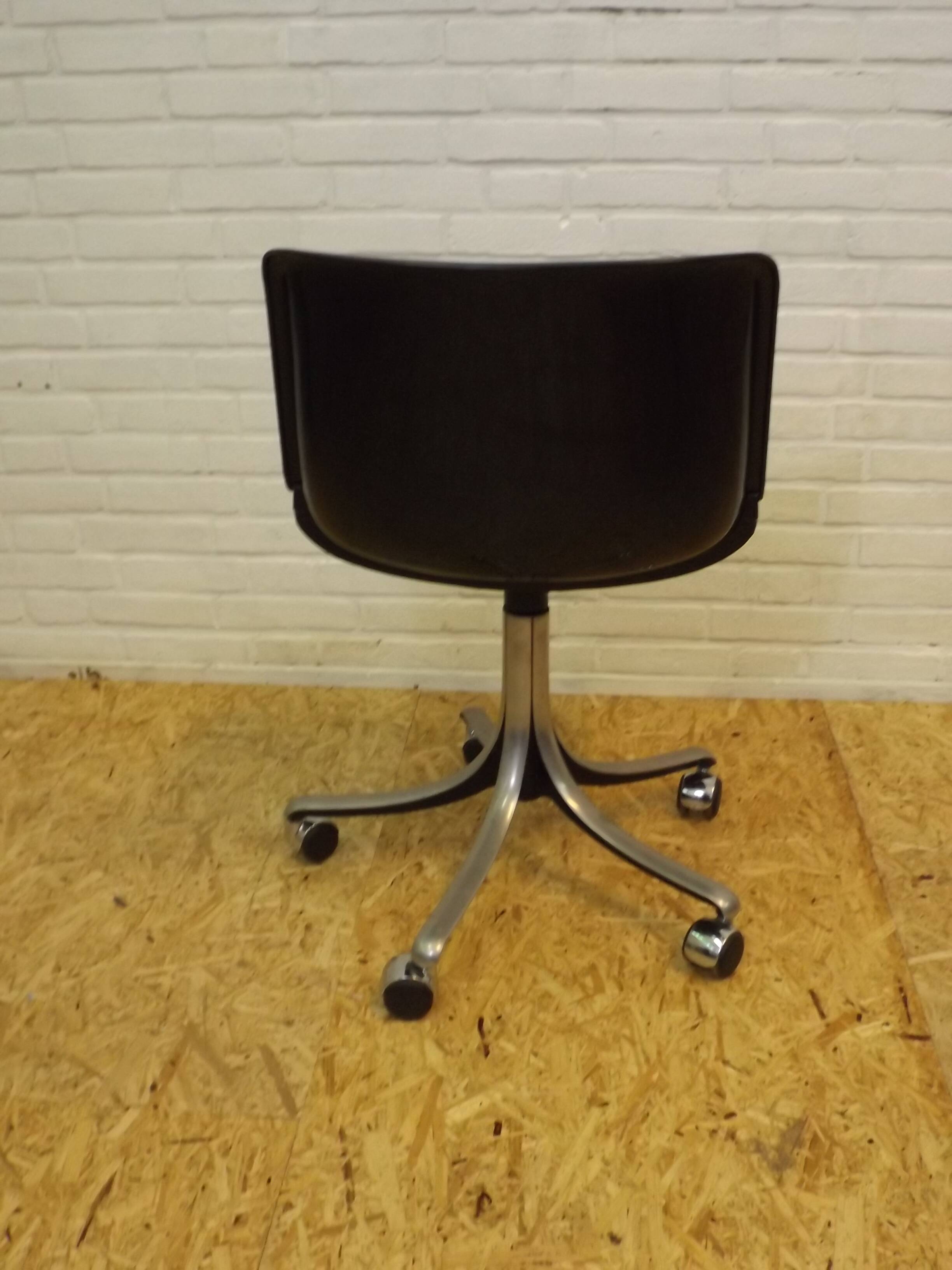 Tecno Modus office chair