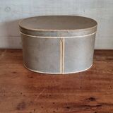Old hat box with top hat