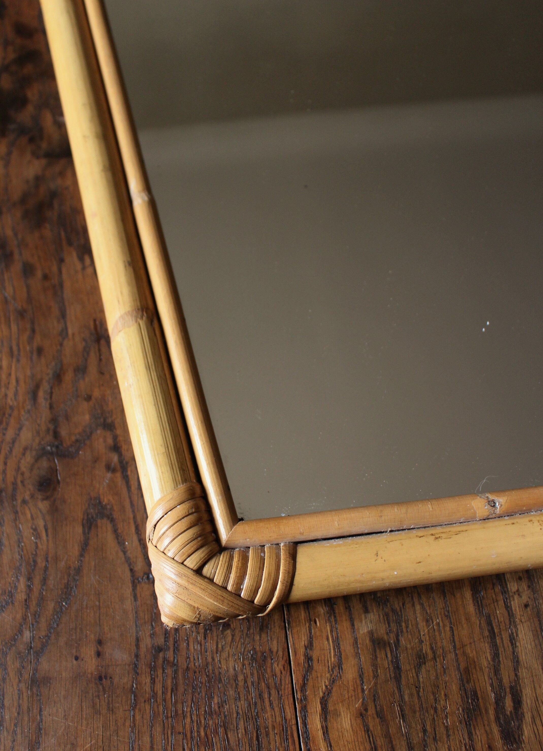 Vintage Mirror Light wood bamboo way