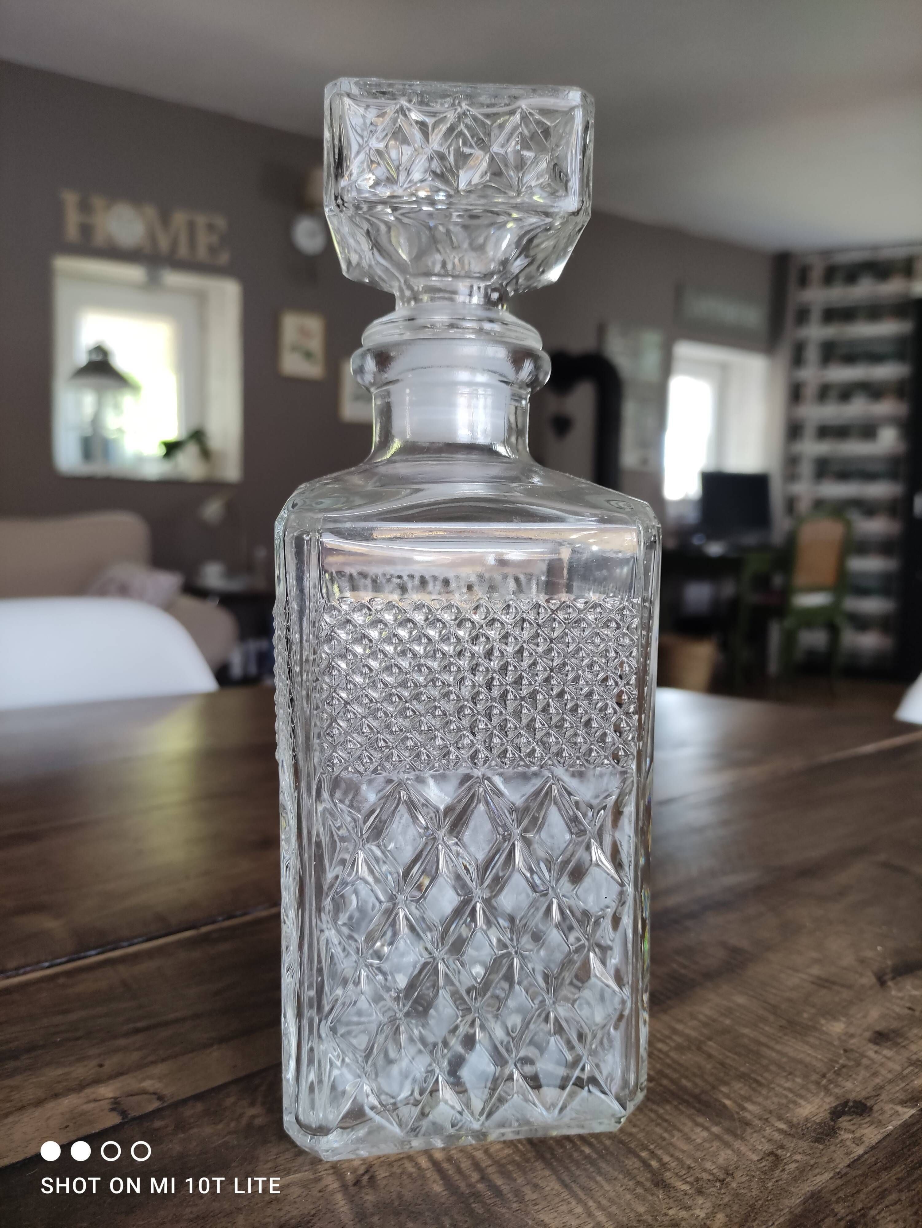 Vintage diamond-faceted glass whisky decanter