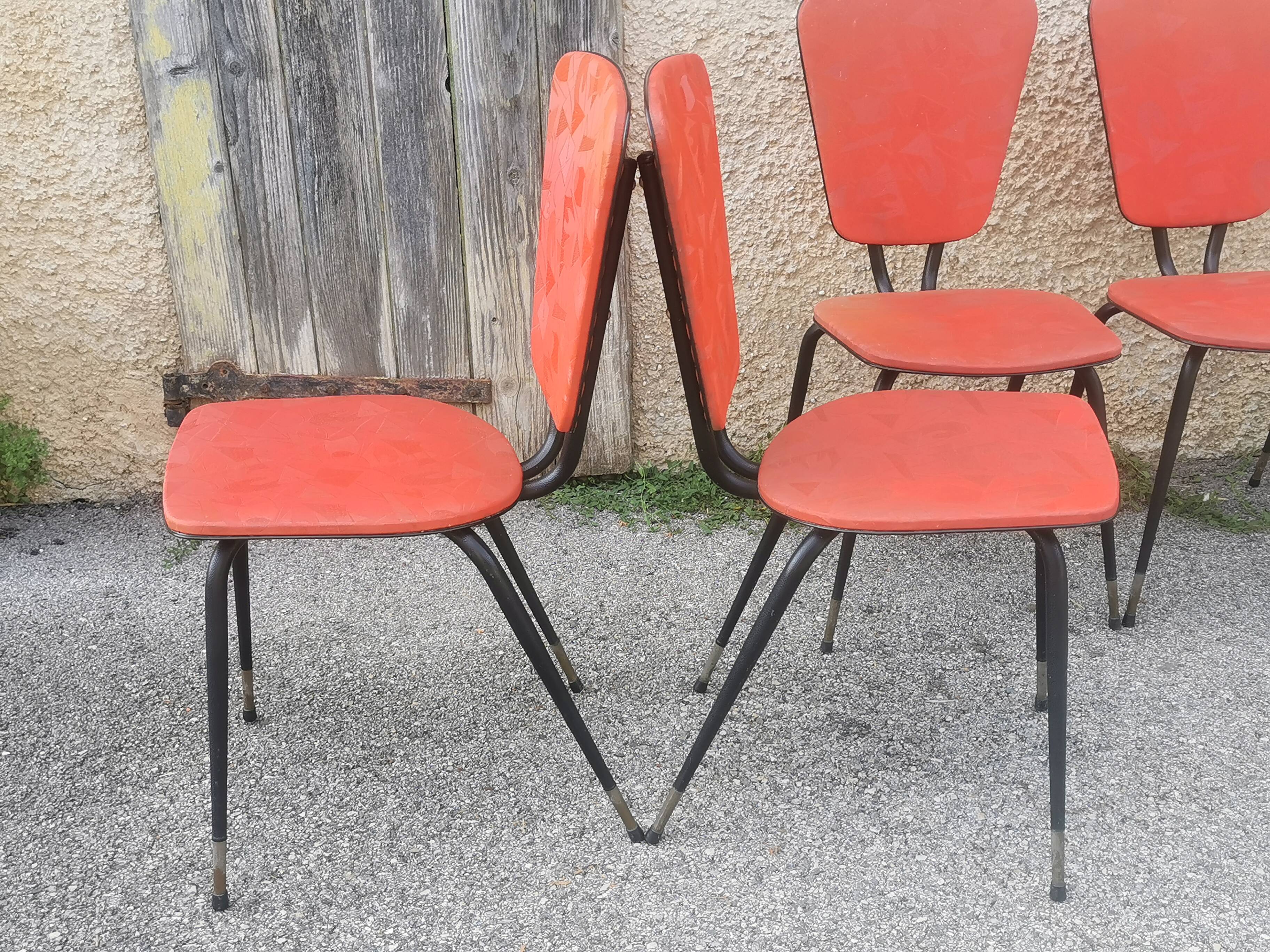 Set of 6 vintage "compass feet" chairs