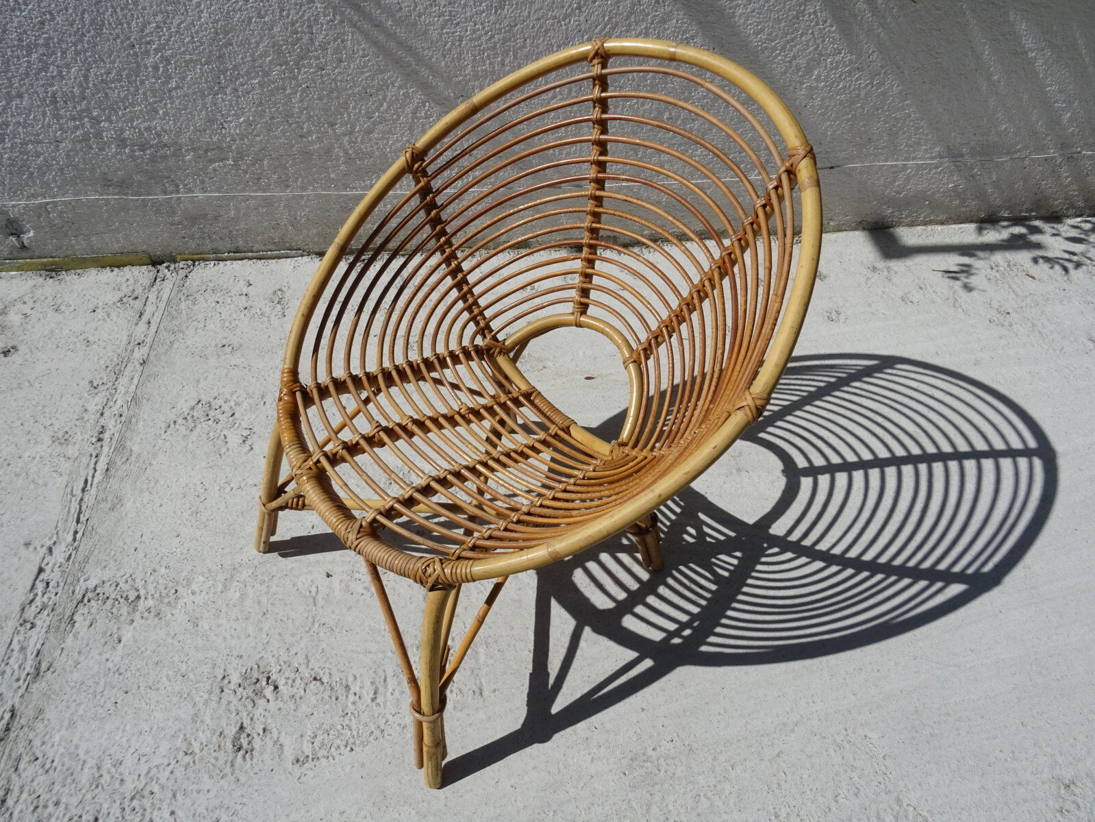 Rattan chair basket