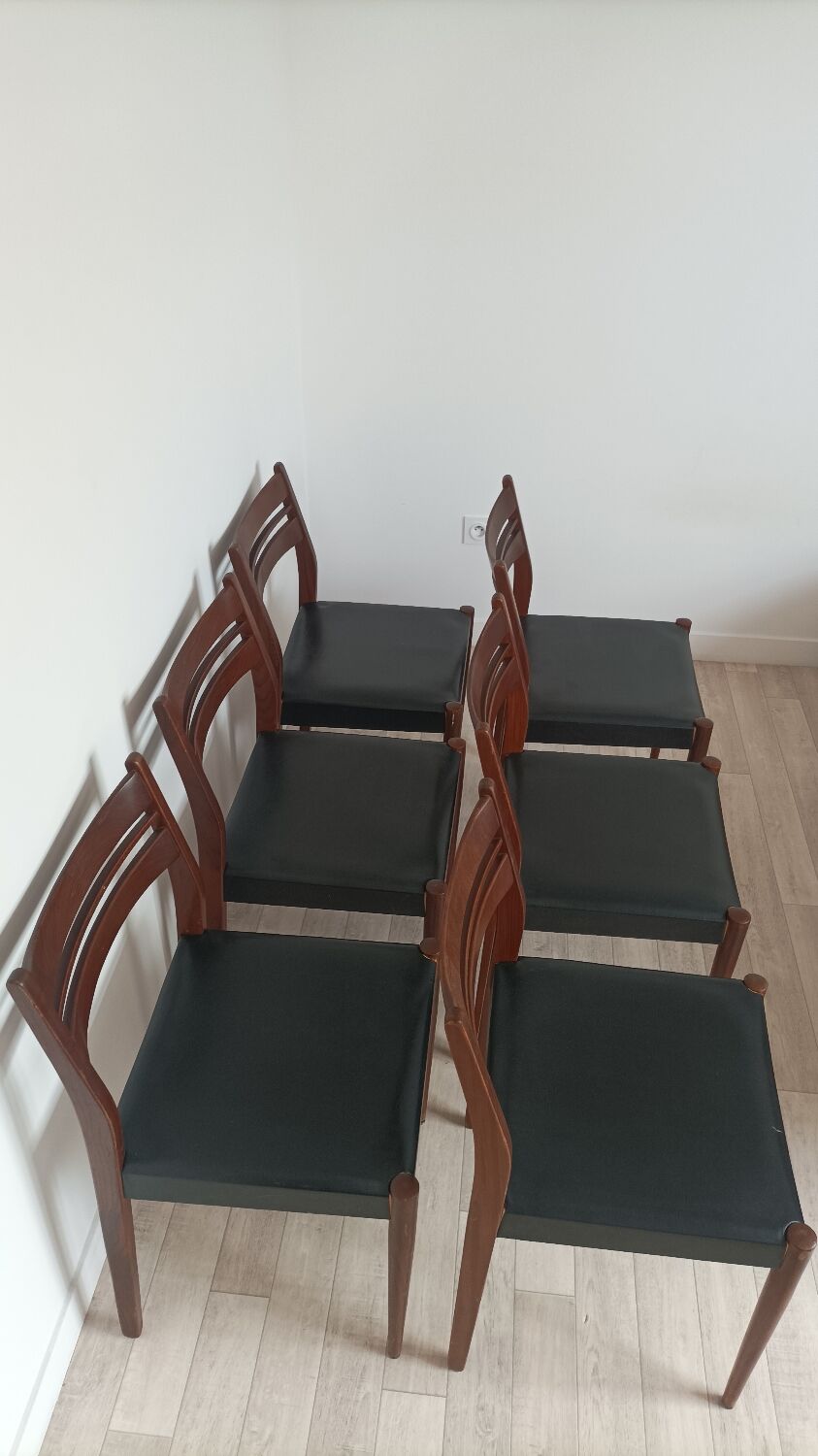 Vintage teak Scandinavian chair