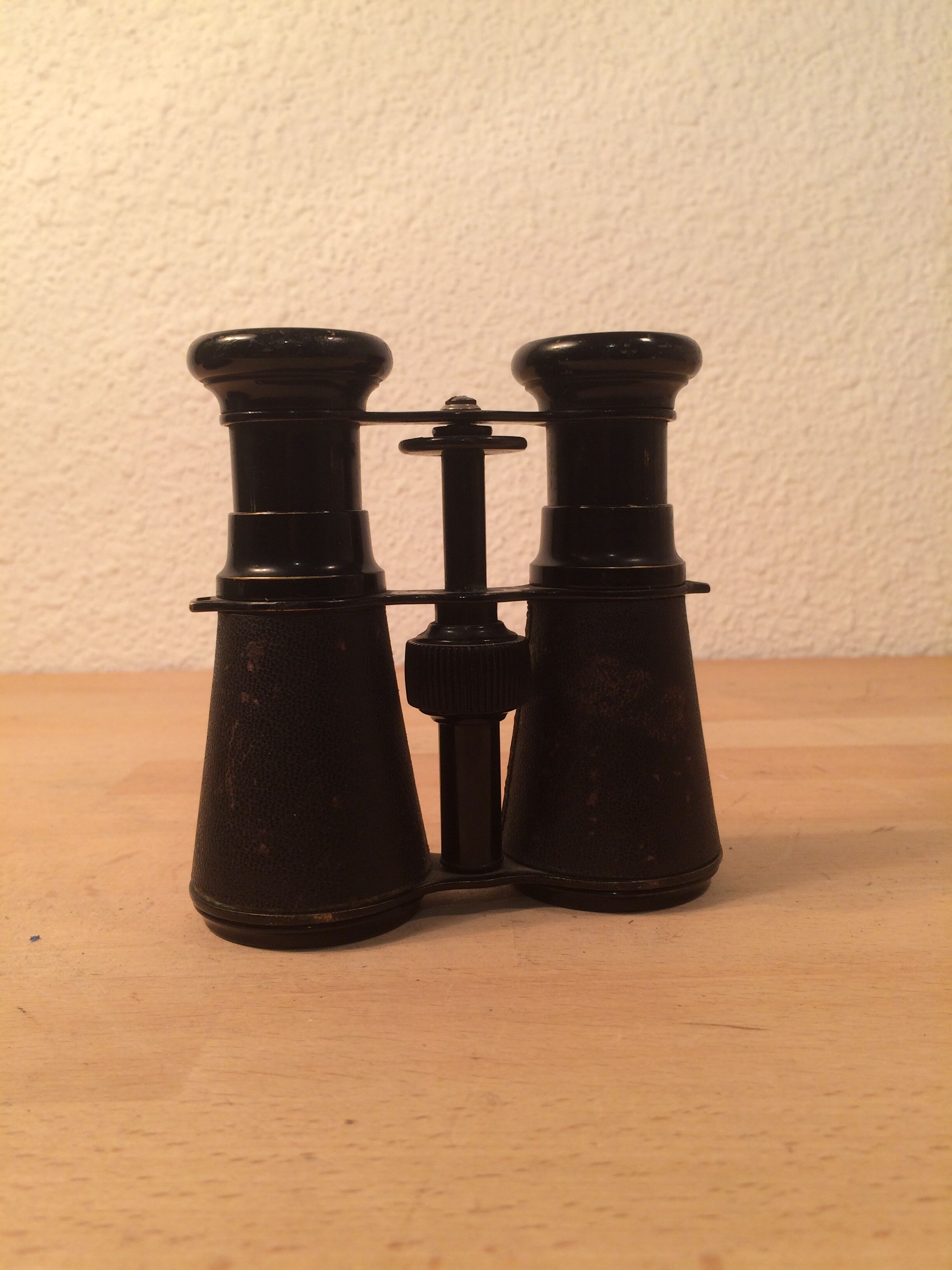 Pair of vintage military binoculars object of curiosity