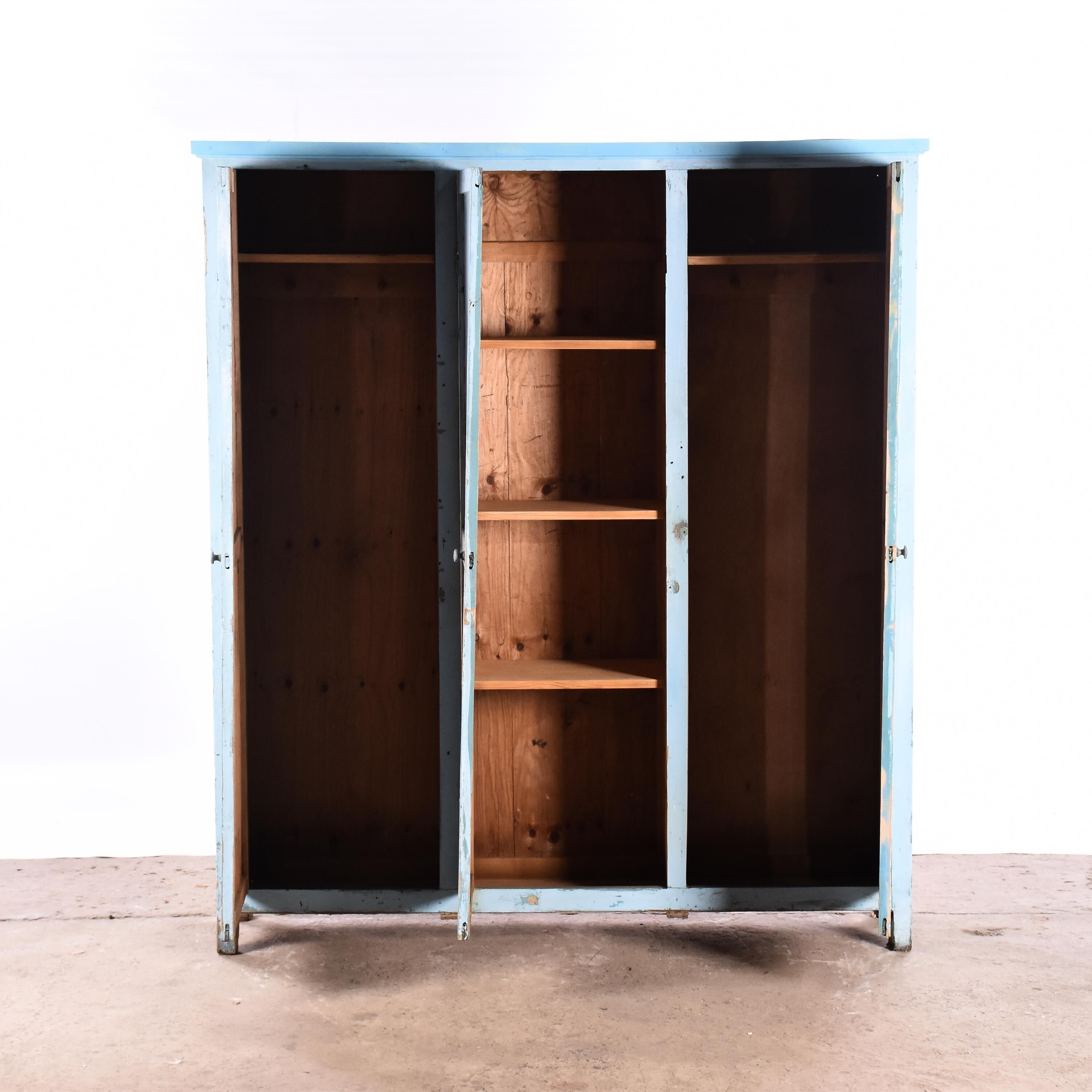 Industrial vintage wooden locker 3 doors