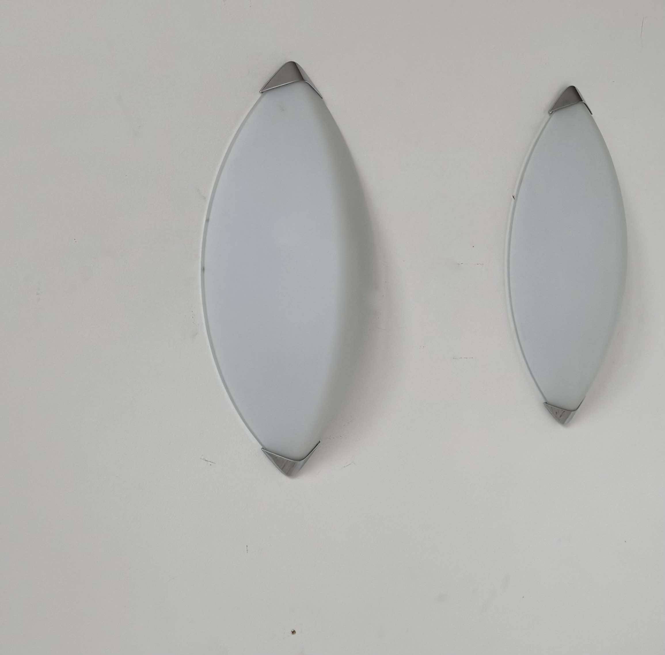Pair of vintage wall lights, chrome and sandblasted glass, Italy 1980.
