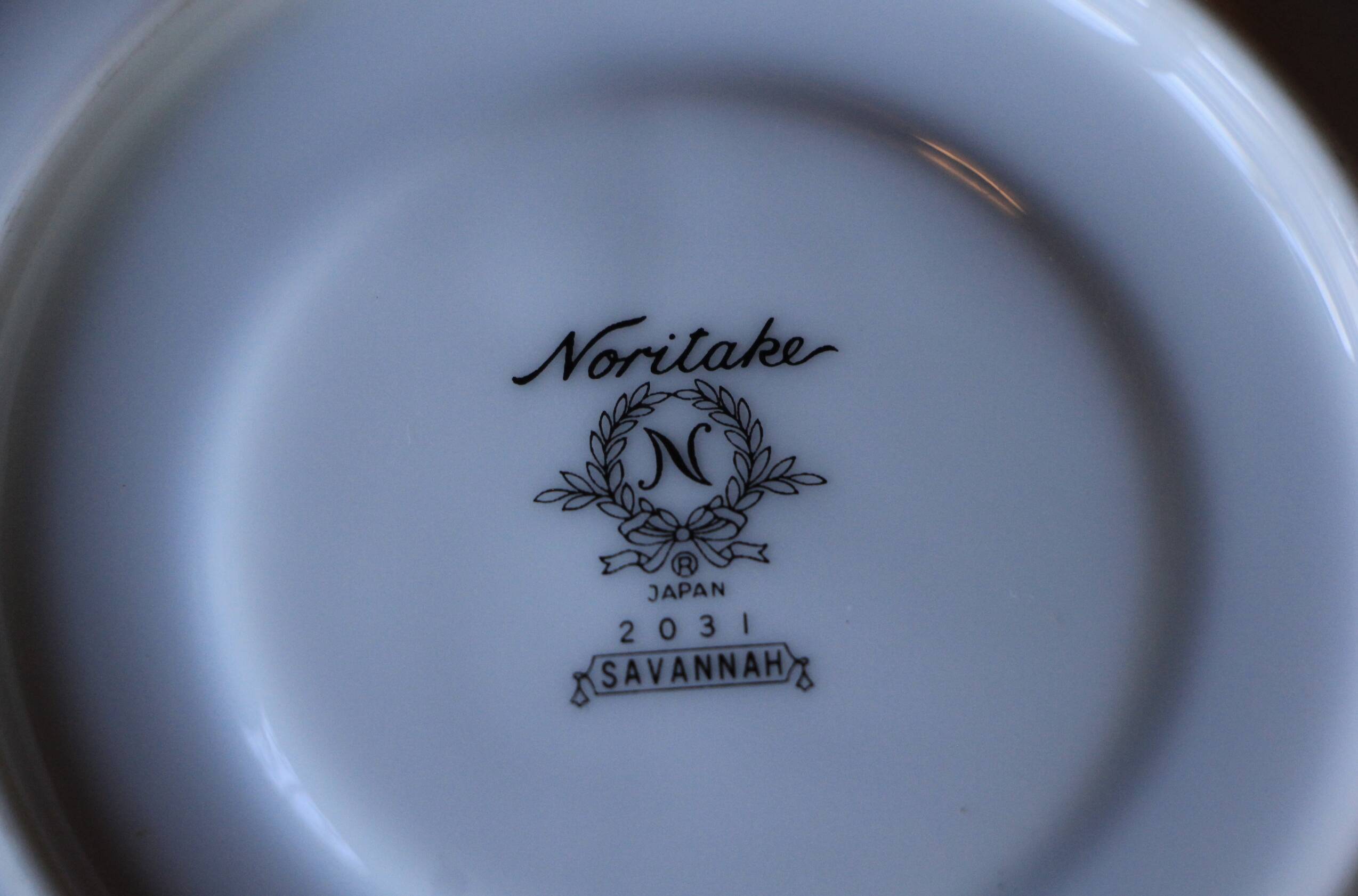 Noritake sugar bowl in fine porcelain from Japan