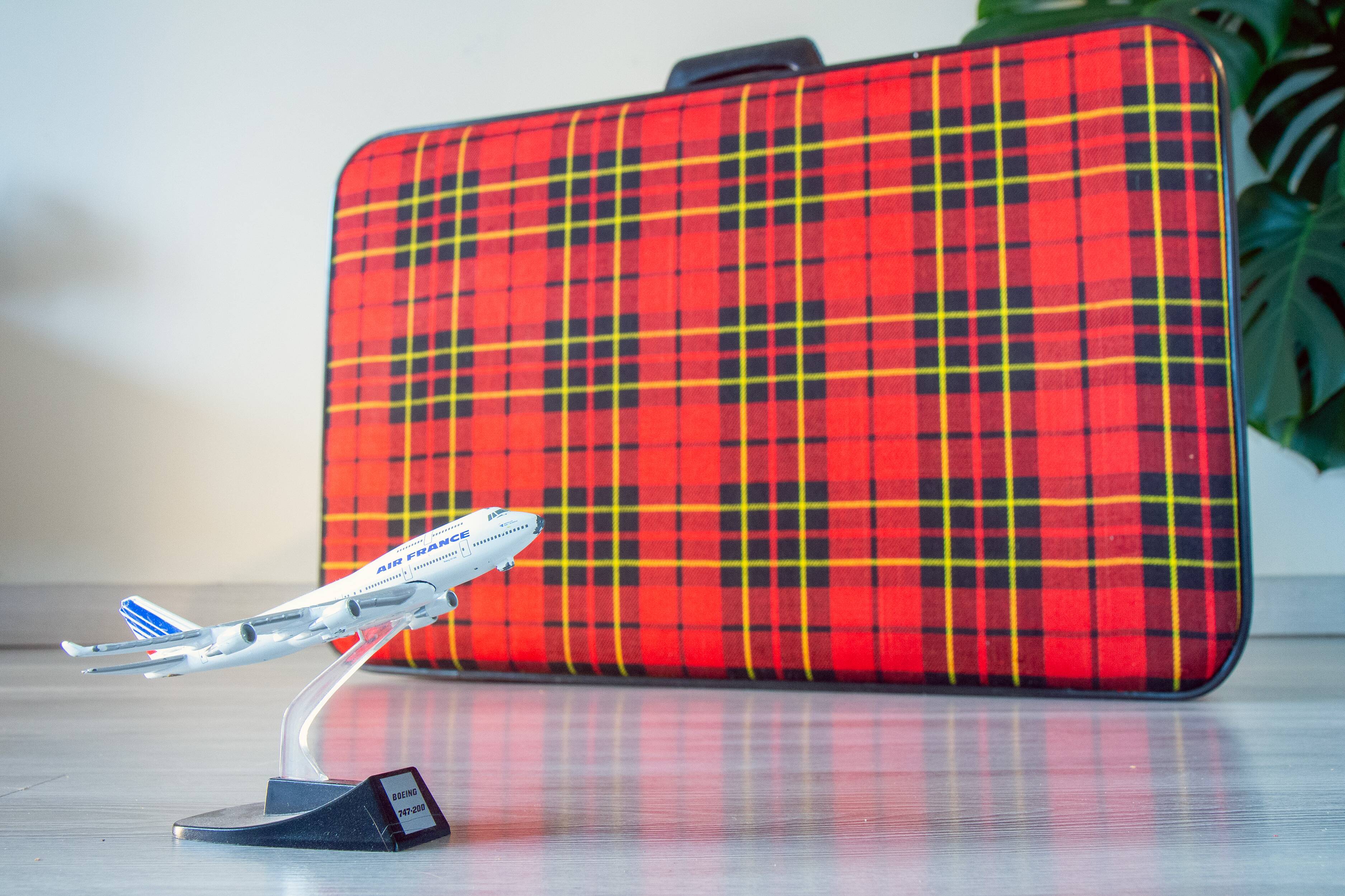 Tartan Scottish fabric suitcase, 1960s