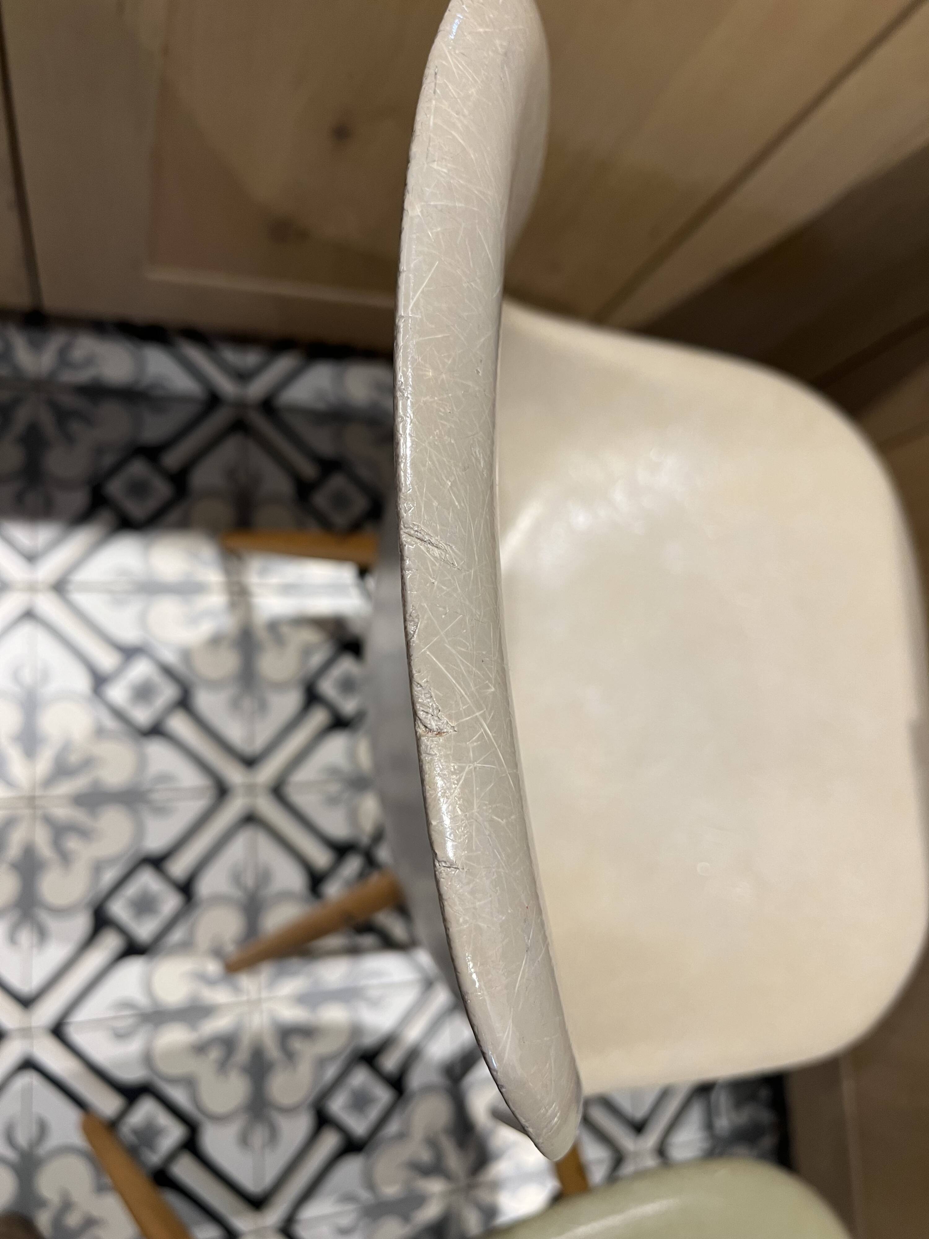 Set of 6 DSW Eames chairs - Herman Miller