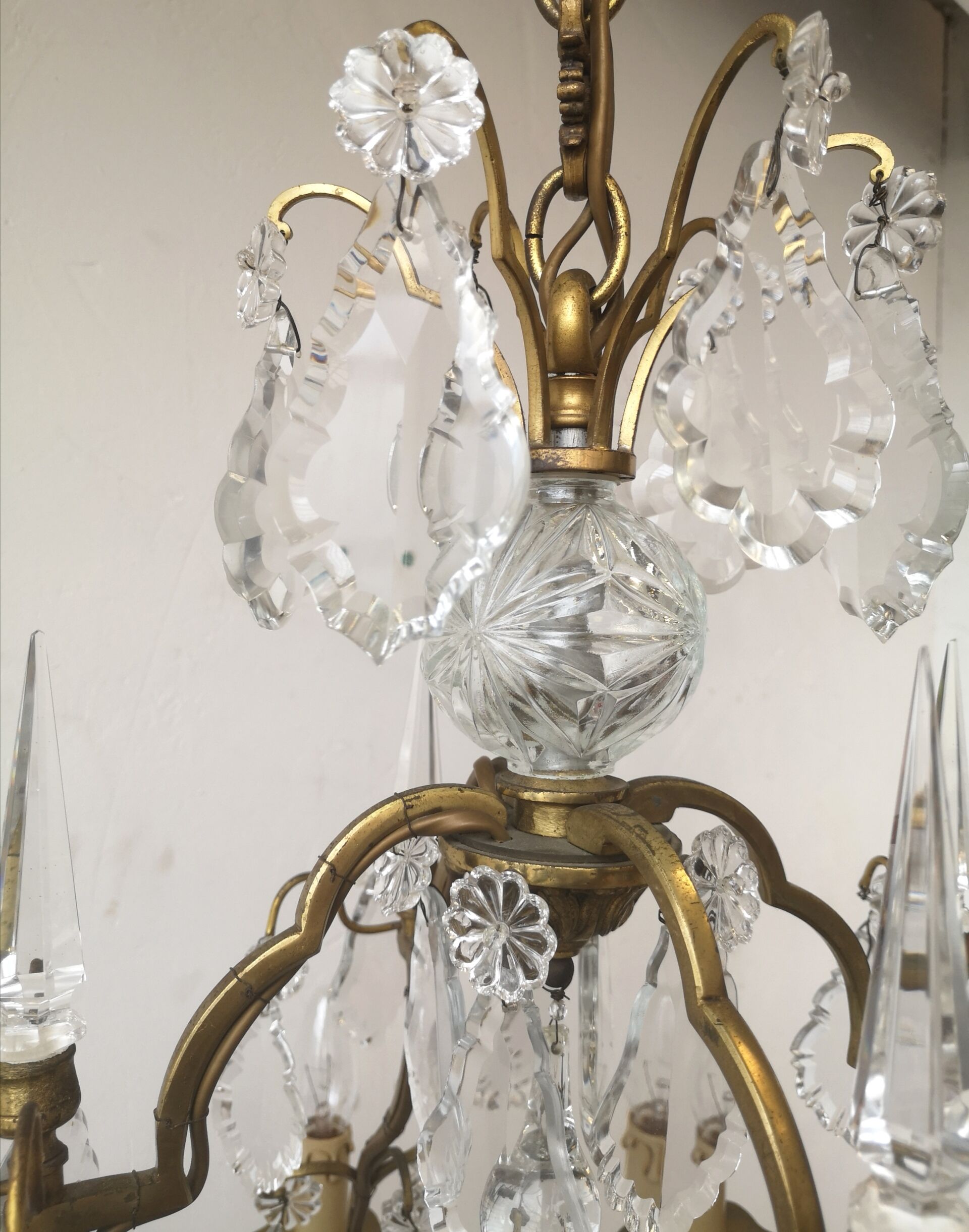 Lustre baccarat stamp cage 8 fires