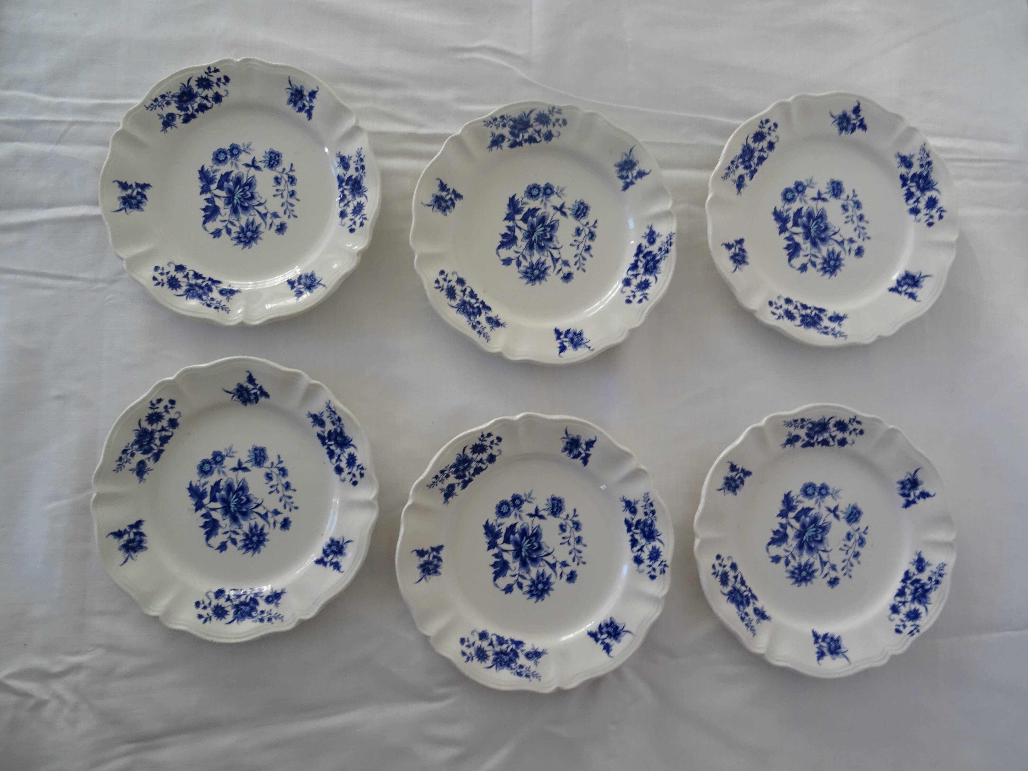 6 Sarreguemines Aubusson plates 429112 blue flowers faience
