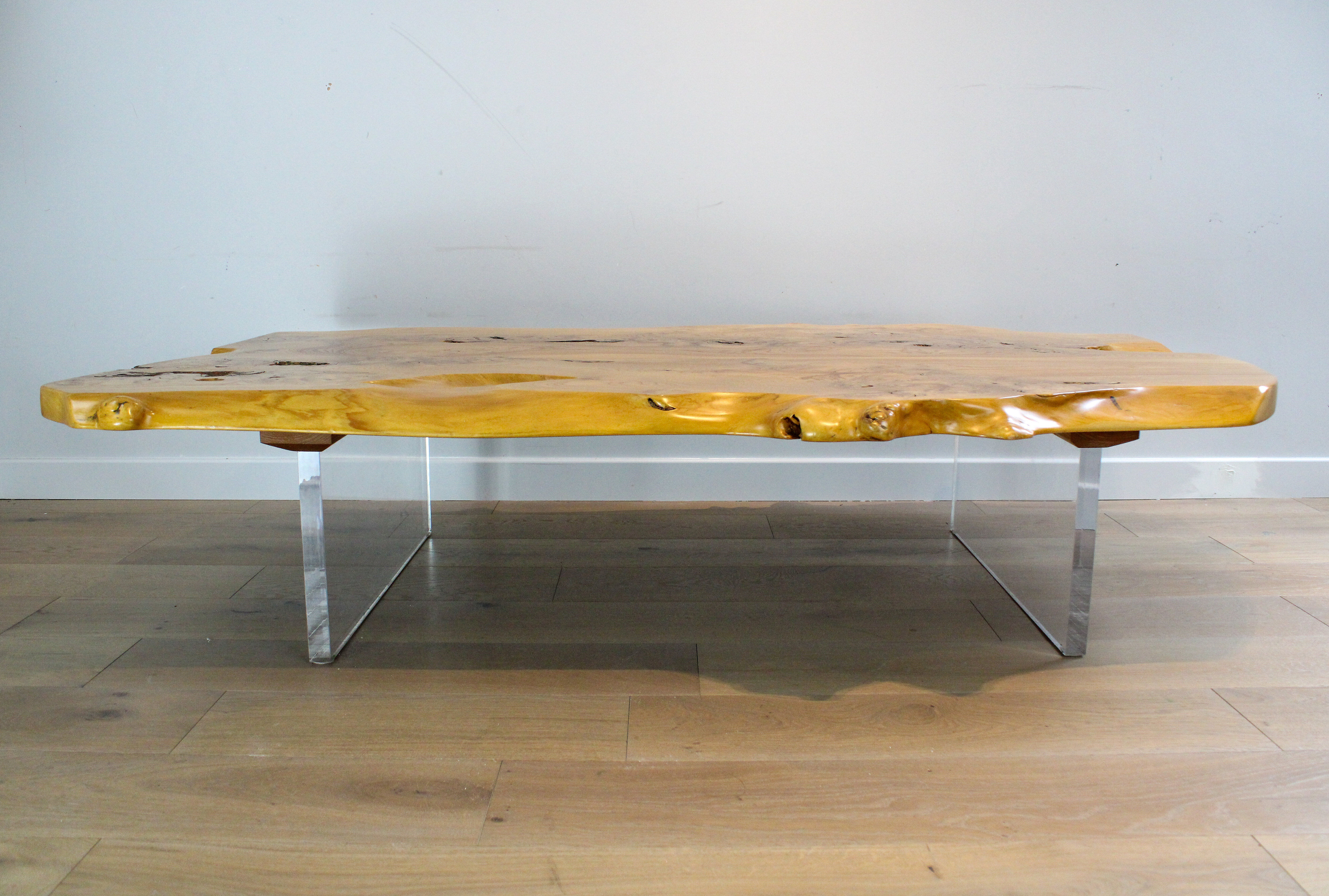 'Floating' mid-century Italian burr elm coffee table on Lucite blocks
