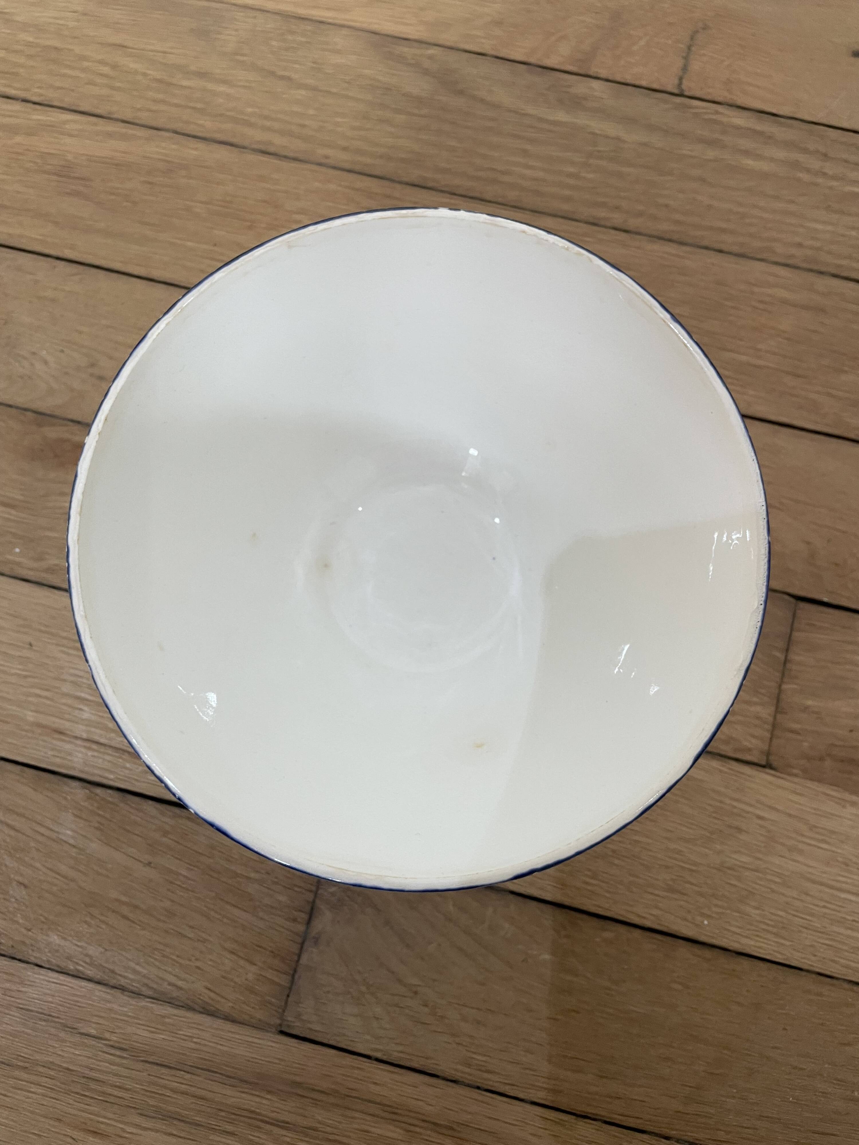 Digoin bowl, Mary Lou model 251003