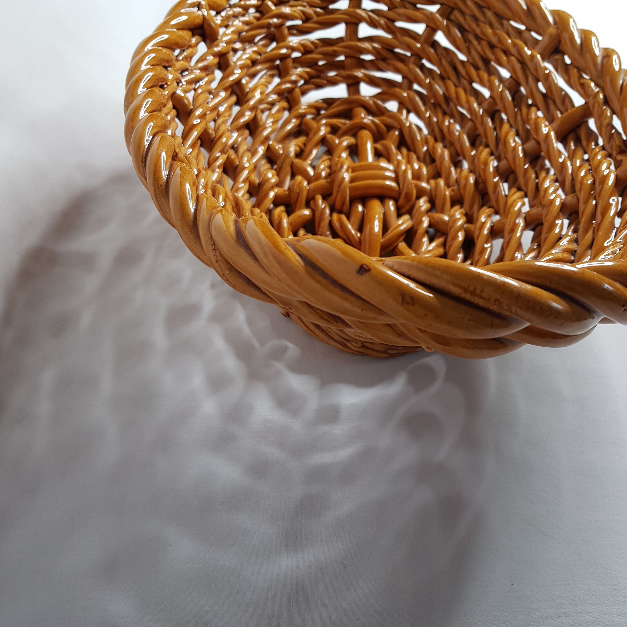 Fruit basket in golden yellow braided dab