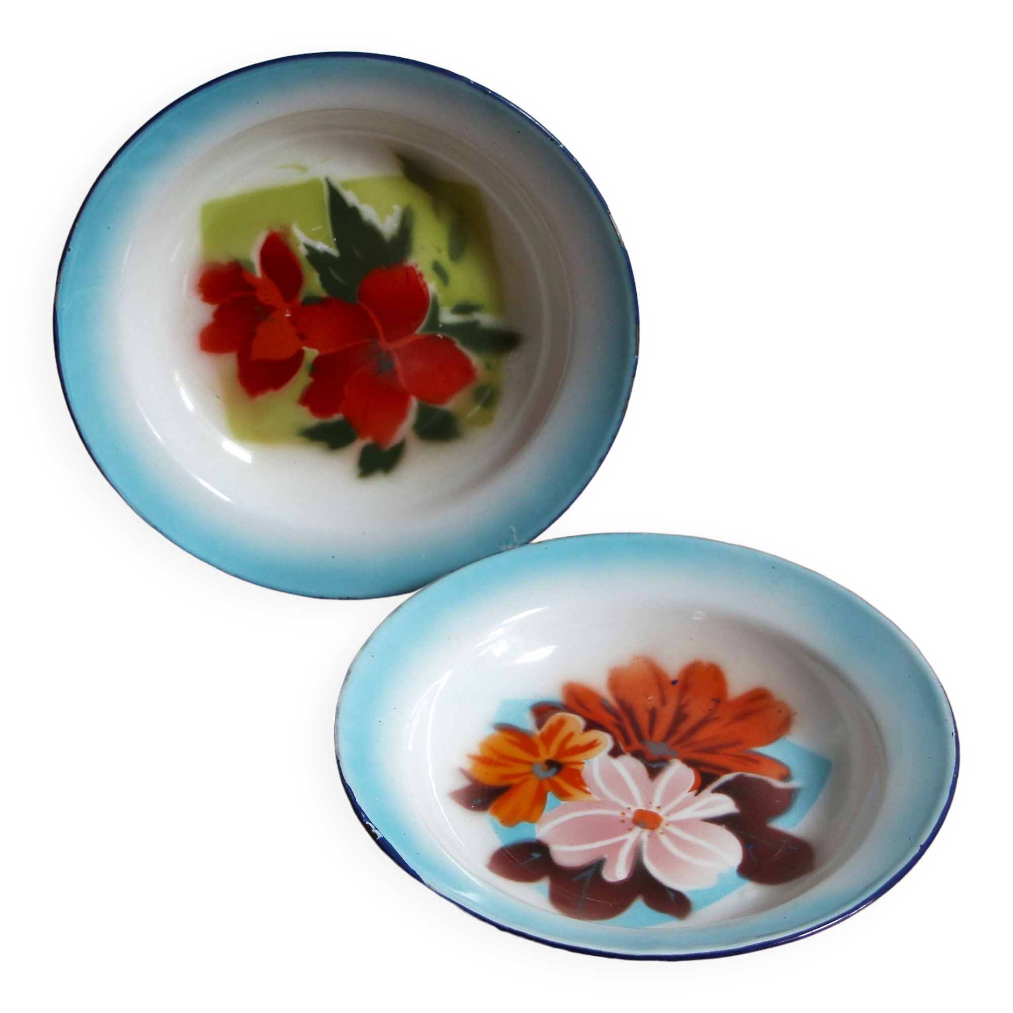 Hollow enamel plates