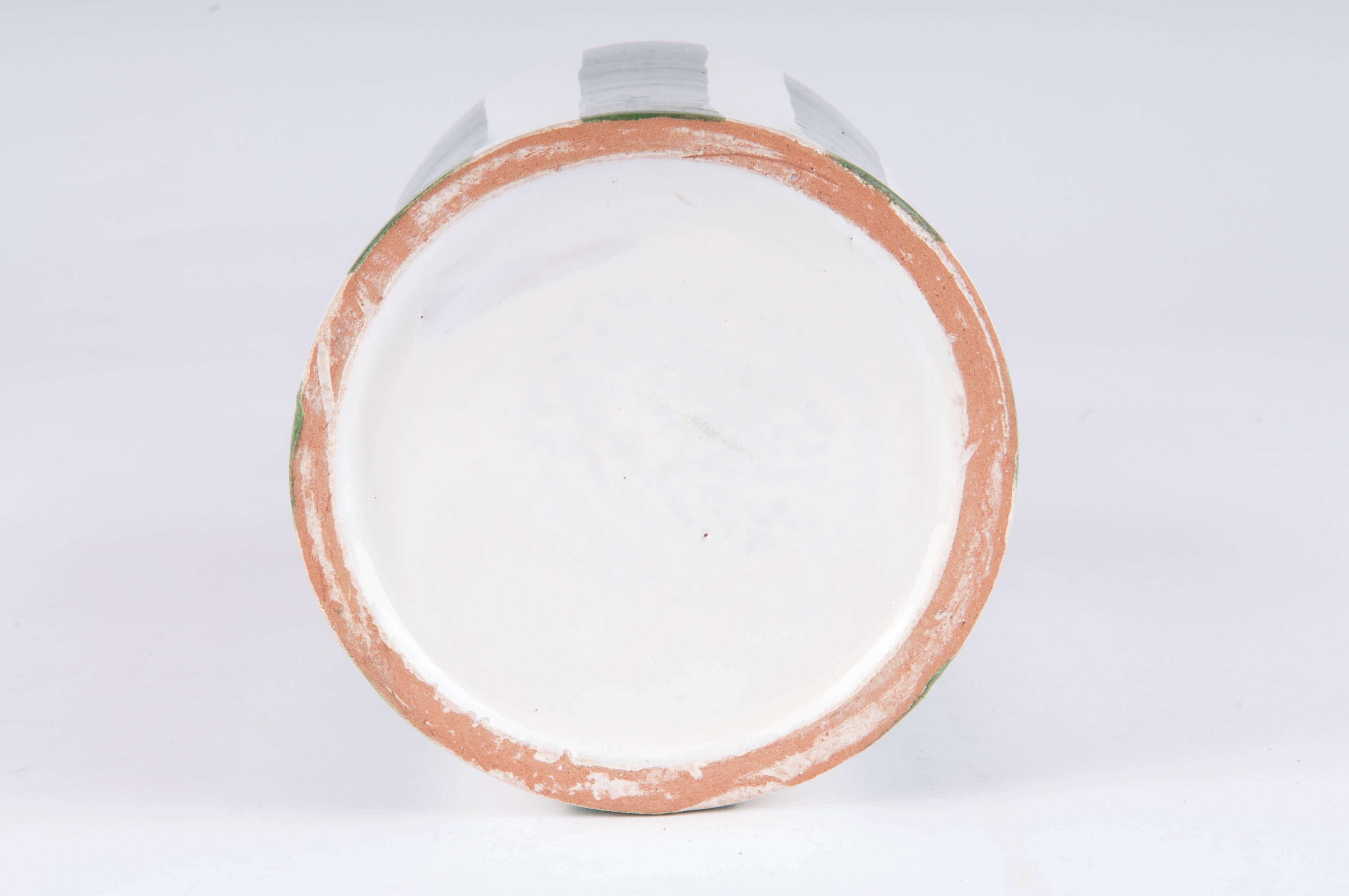 Handmade vase with large stripes