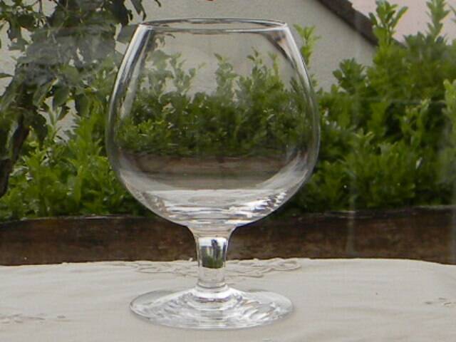 Set of 4 SEVRES crystal cognac glasses.