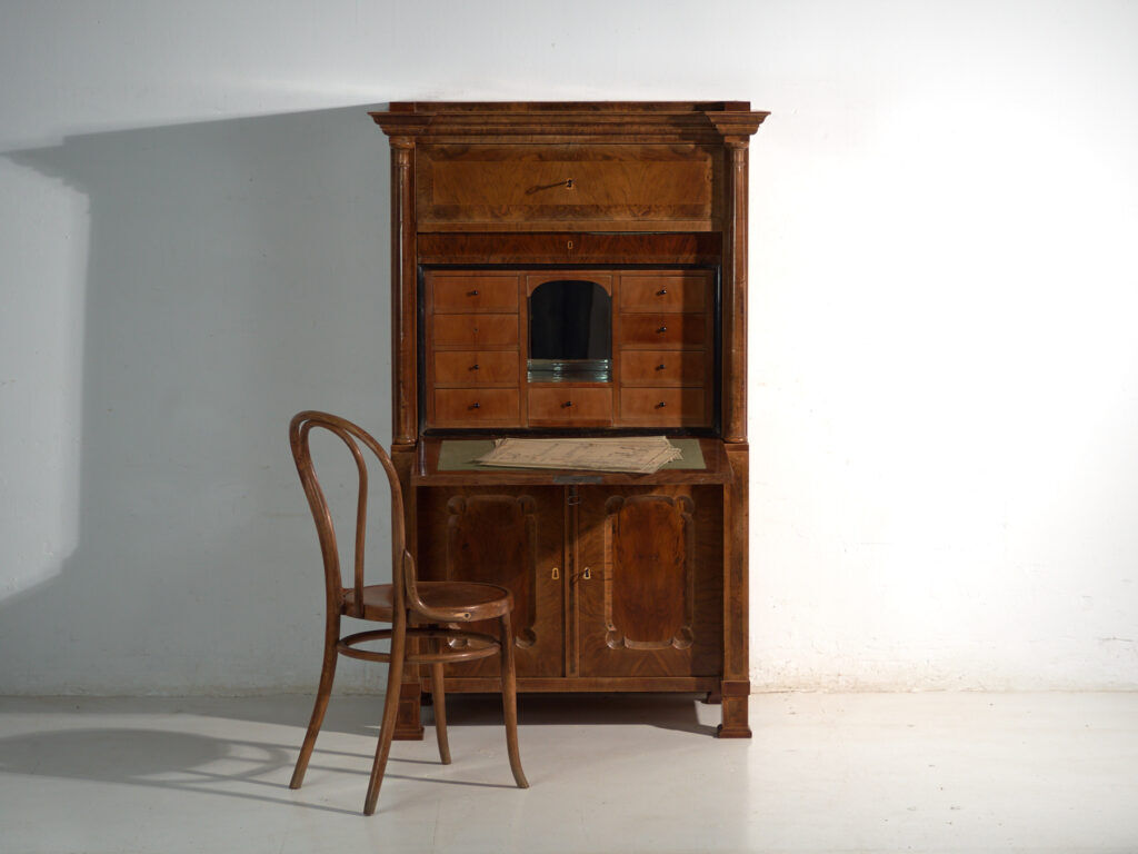 Antique Biedermeier walnut secretary – Austria, circa 1840