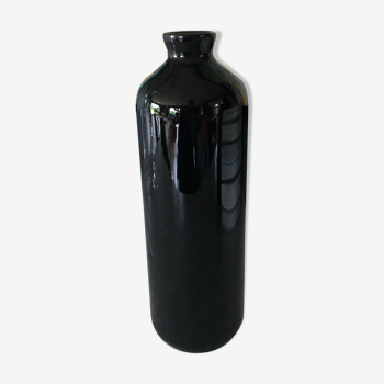 Vase en céramique noir