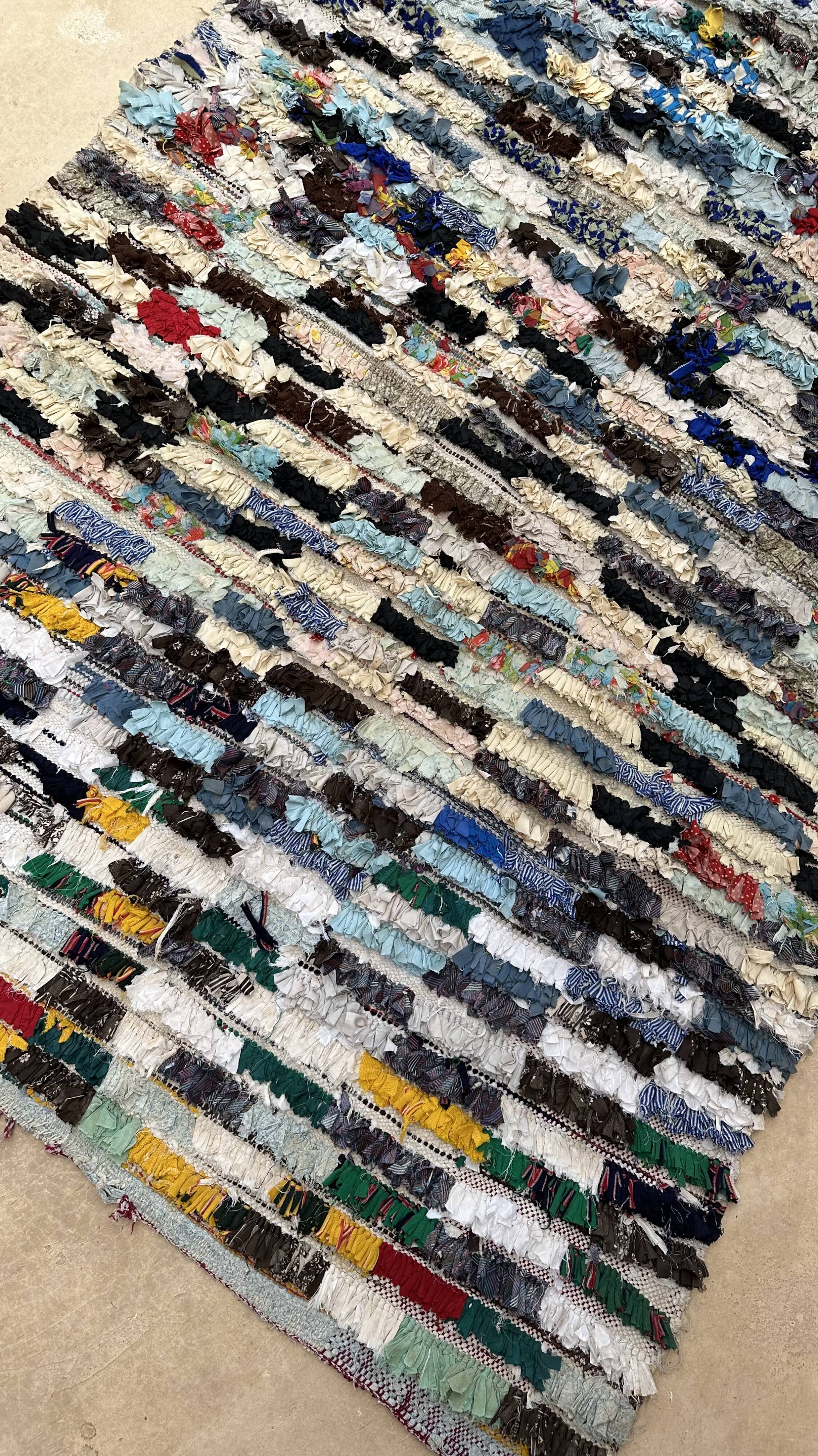 Moroccan carpet - 125 x 244 cm