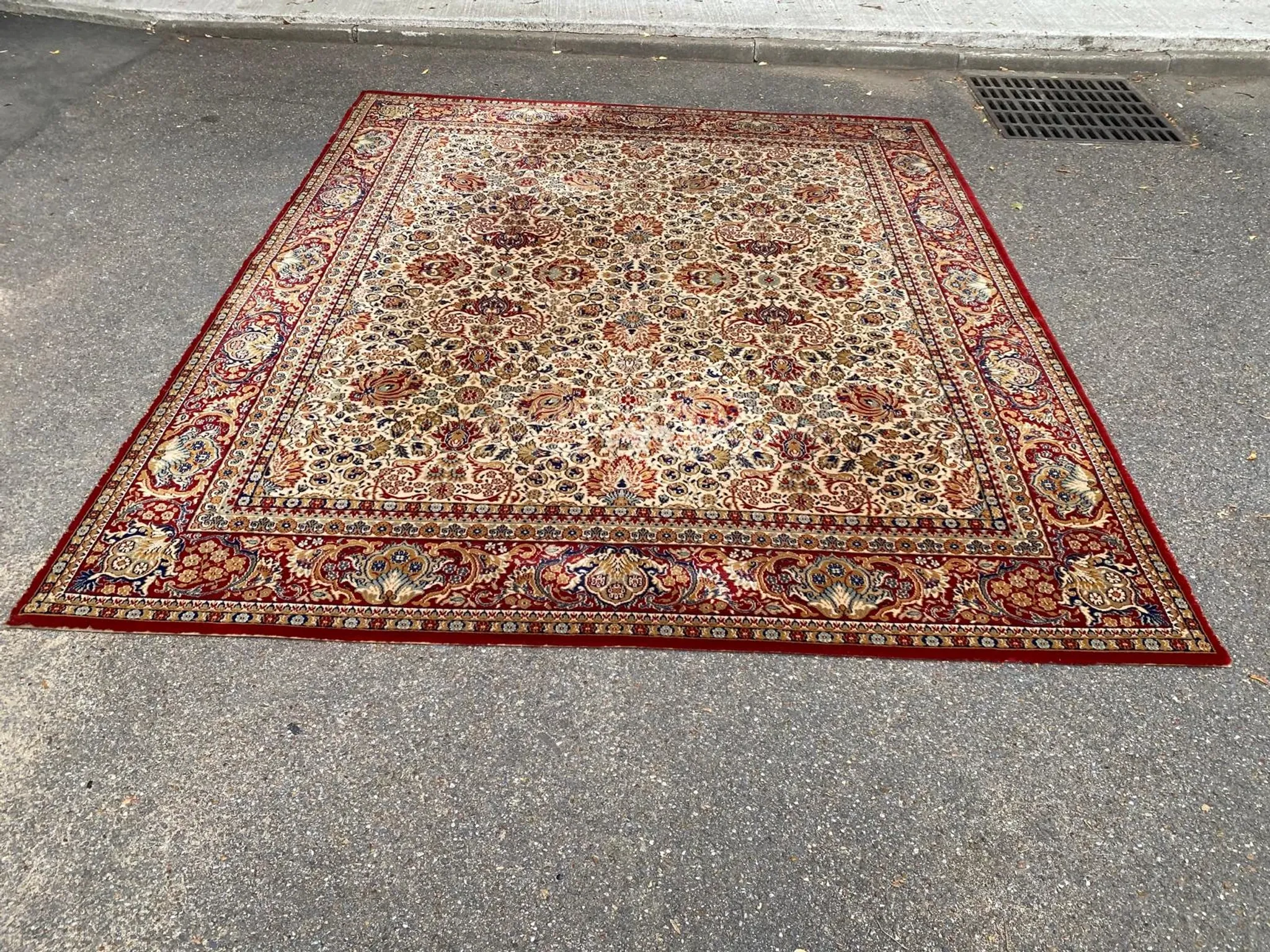Large Persian carpet 100% pure wool 250x300 cm Kemal