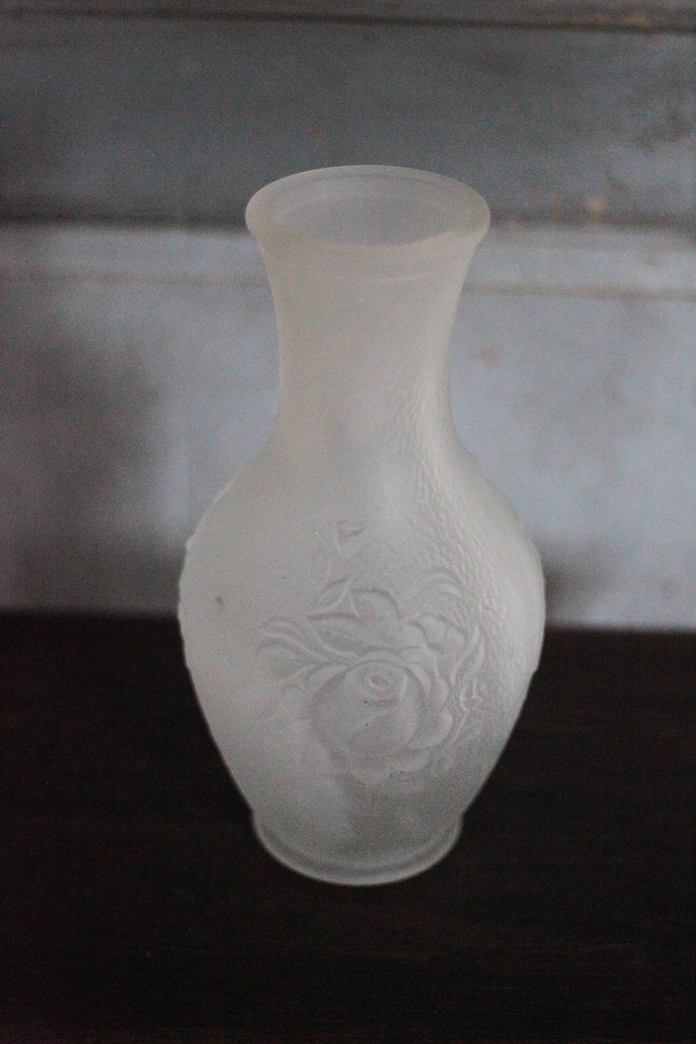 Vintage Italian vase, frosted molded glass vase with floral motifs, pot a f