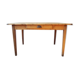 Farmhouse table with drawer