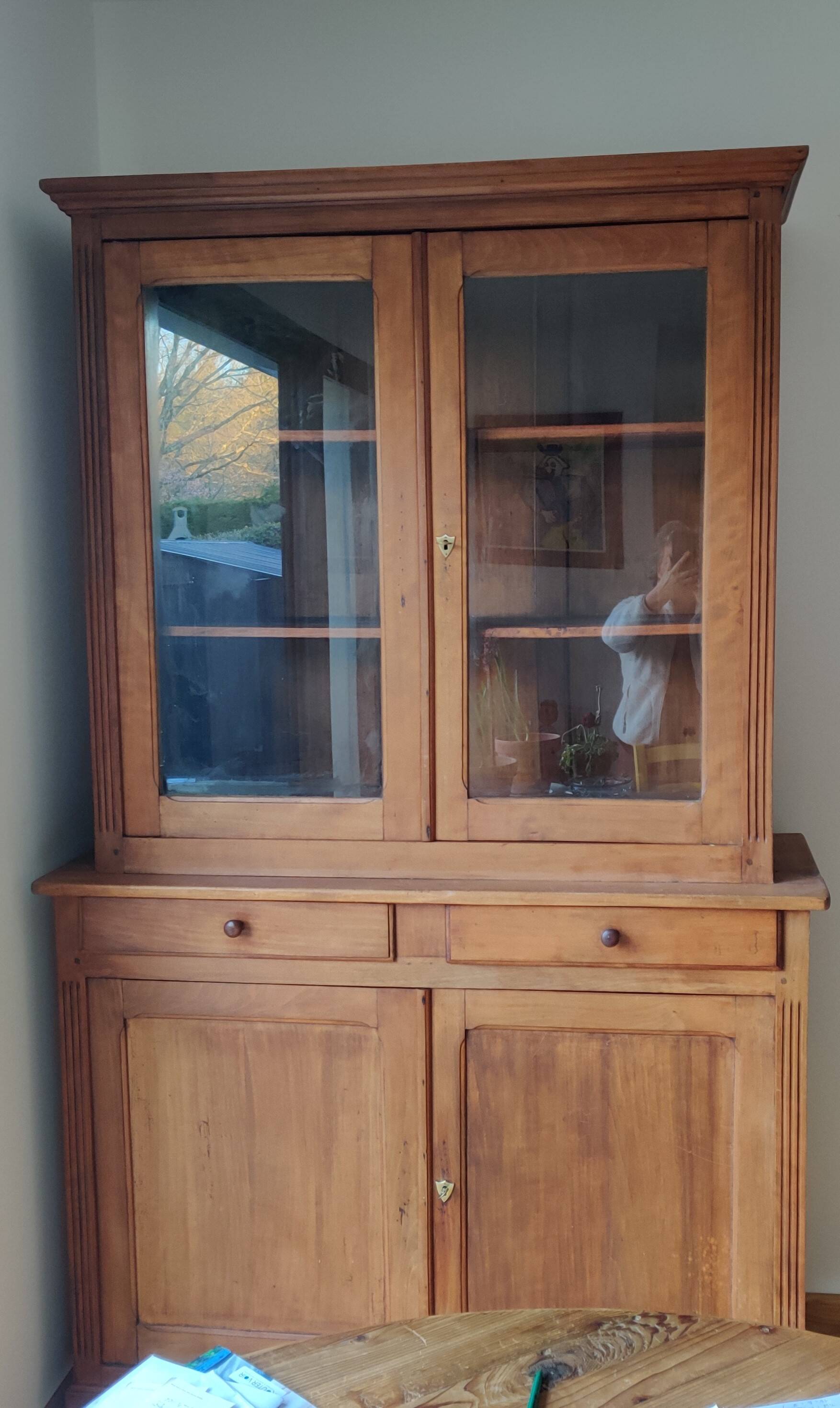 Country-style 2-part sideboard in light beech