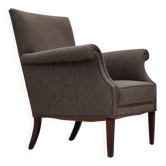Fauteuil danois des années 1960, en laine de meuble, pieds en bois de frêne.