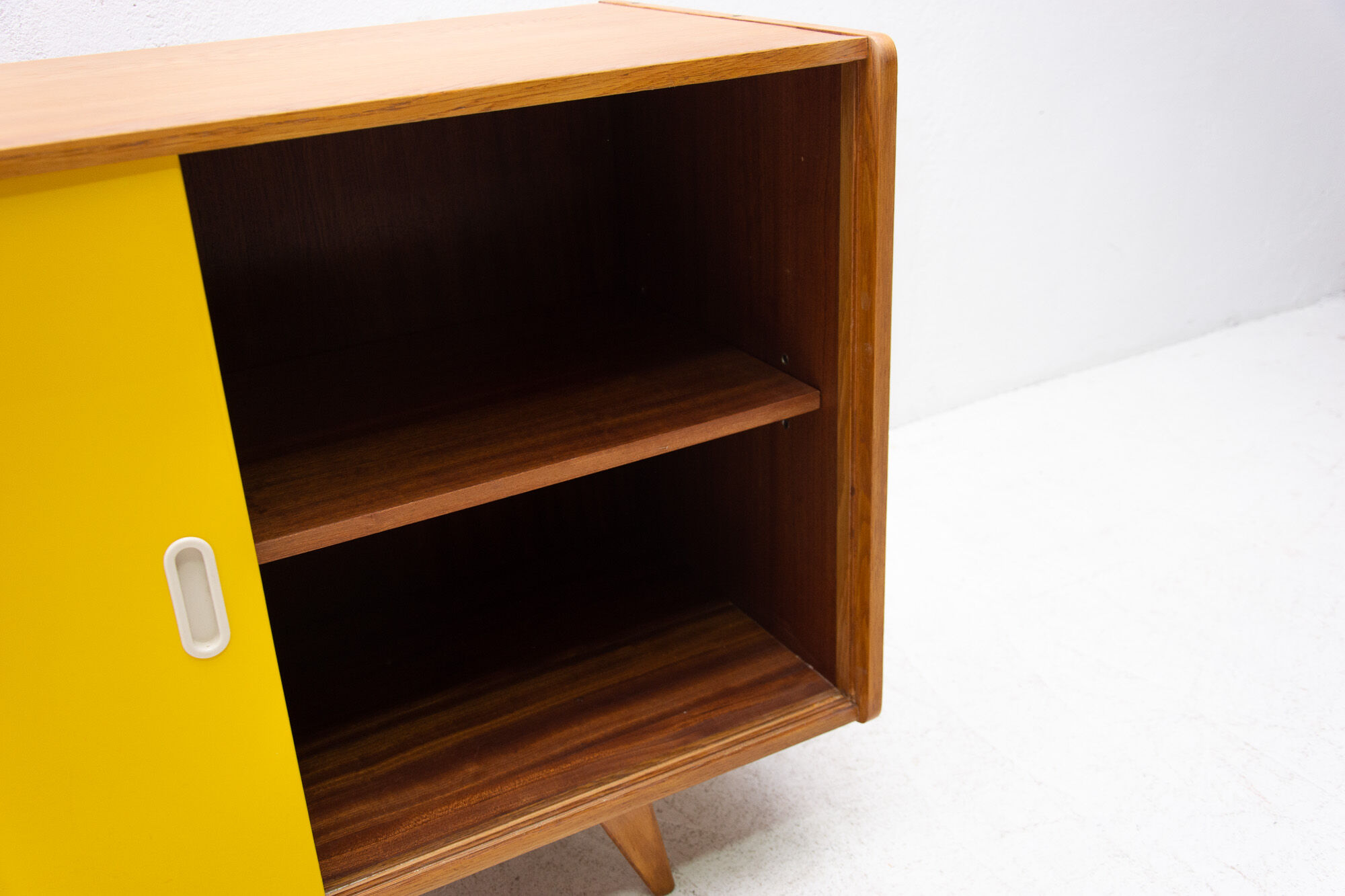 Fully restored mid century sideboard U-452 by Jiří Jiroutek, 1960´s, Czechoslovakia