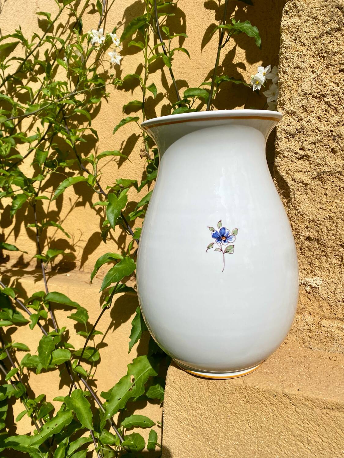 Large Moustiers vase