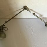 Industrial lamp fat adjustable in height