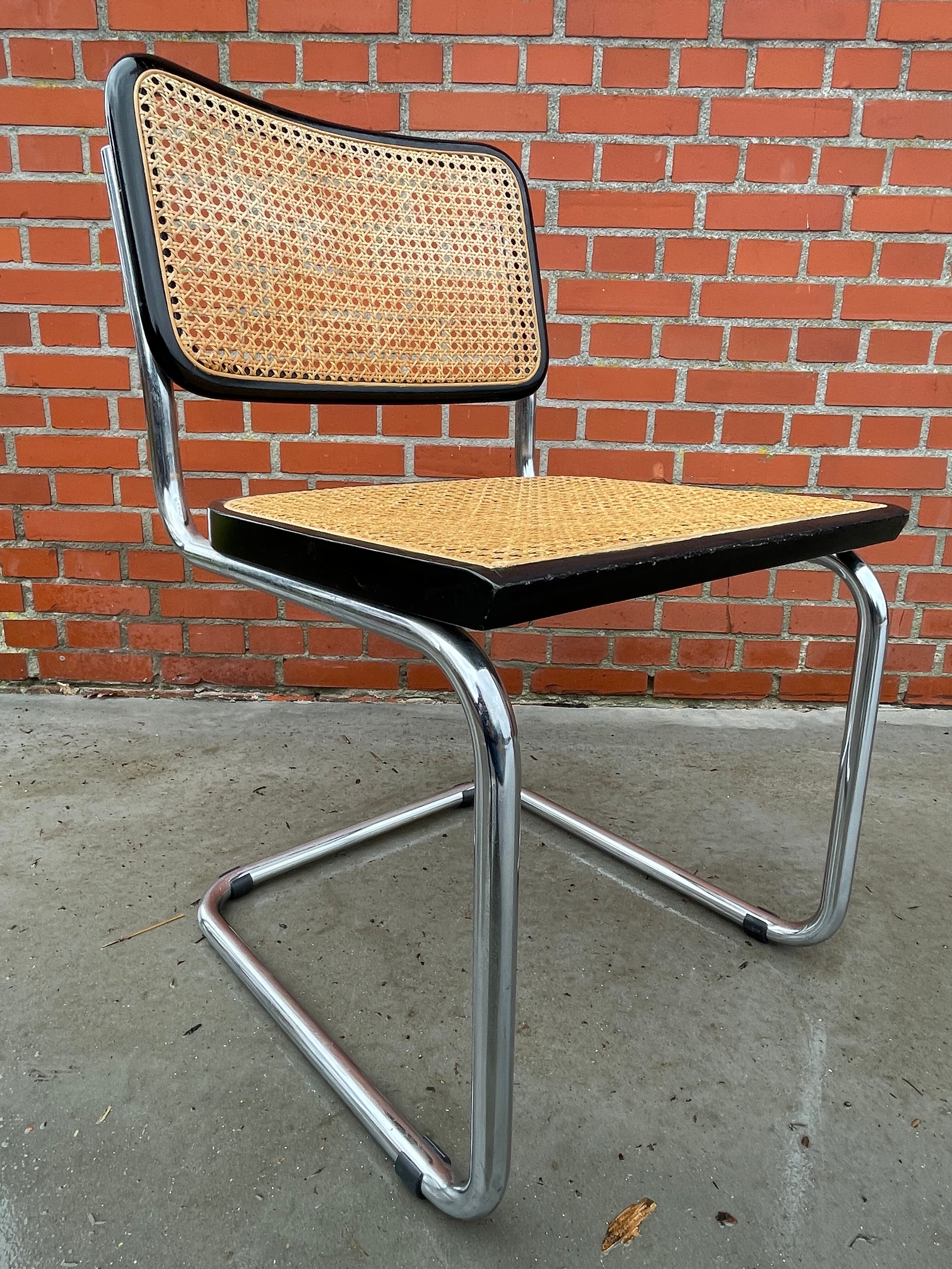 Chair model Cesca B32 in black and chrome