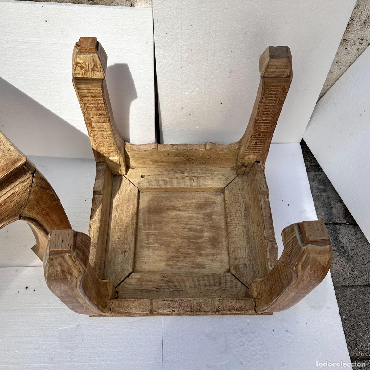 2 tables d'appoint en bois d'orme, Chine années 50