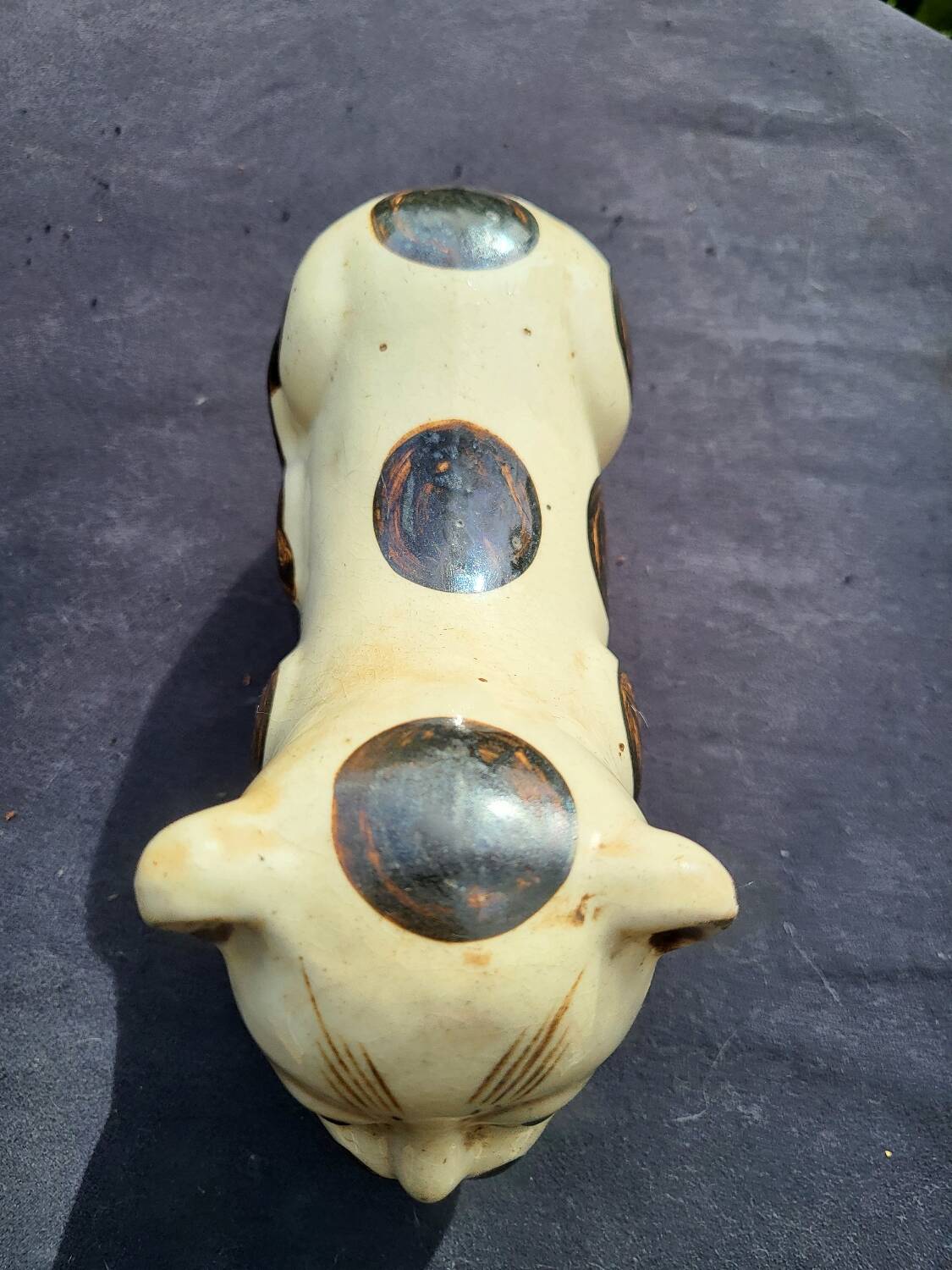 Cizhou style ceramic neck rest cat