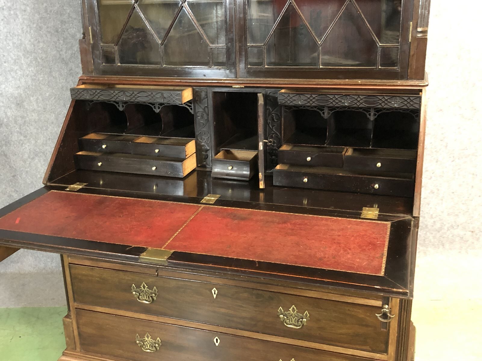 Scriban nineteenth mahogany