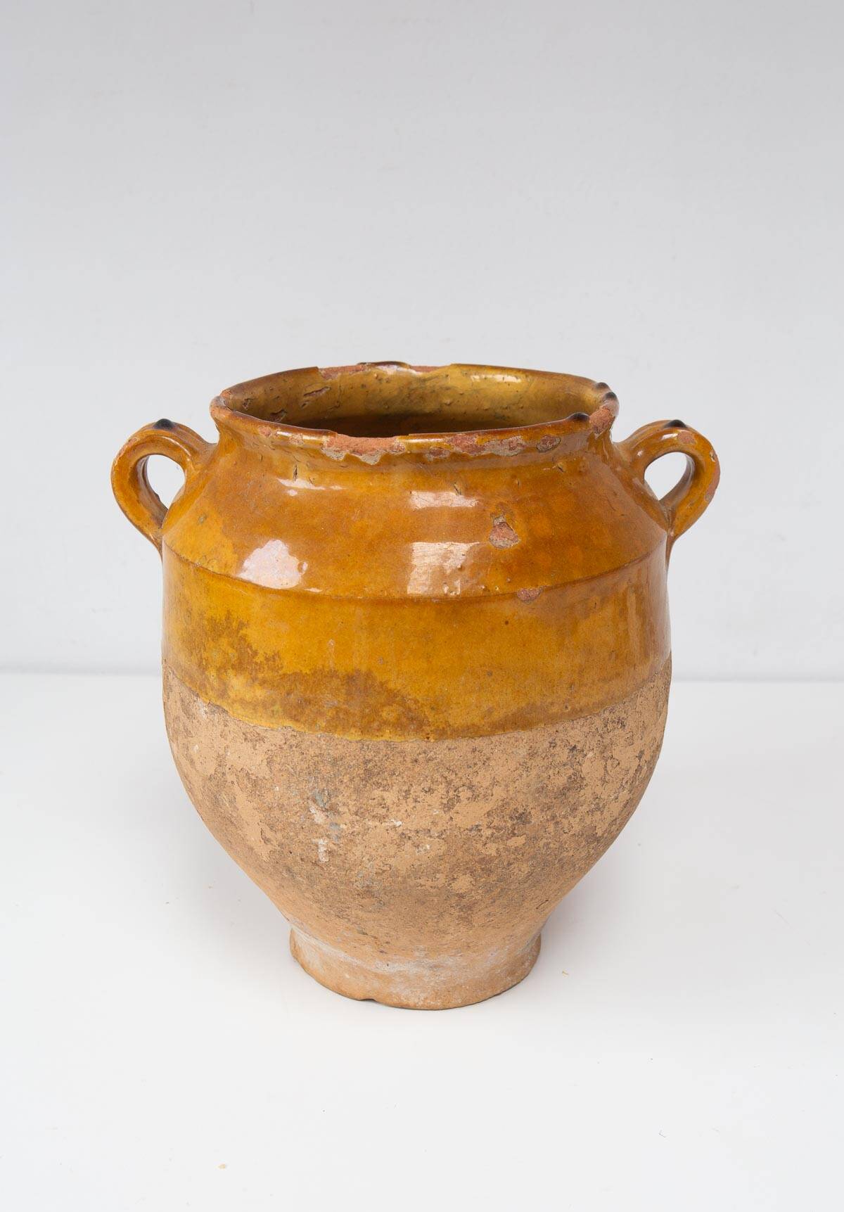 Antique yellow enamel confit pot from the 19th century