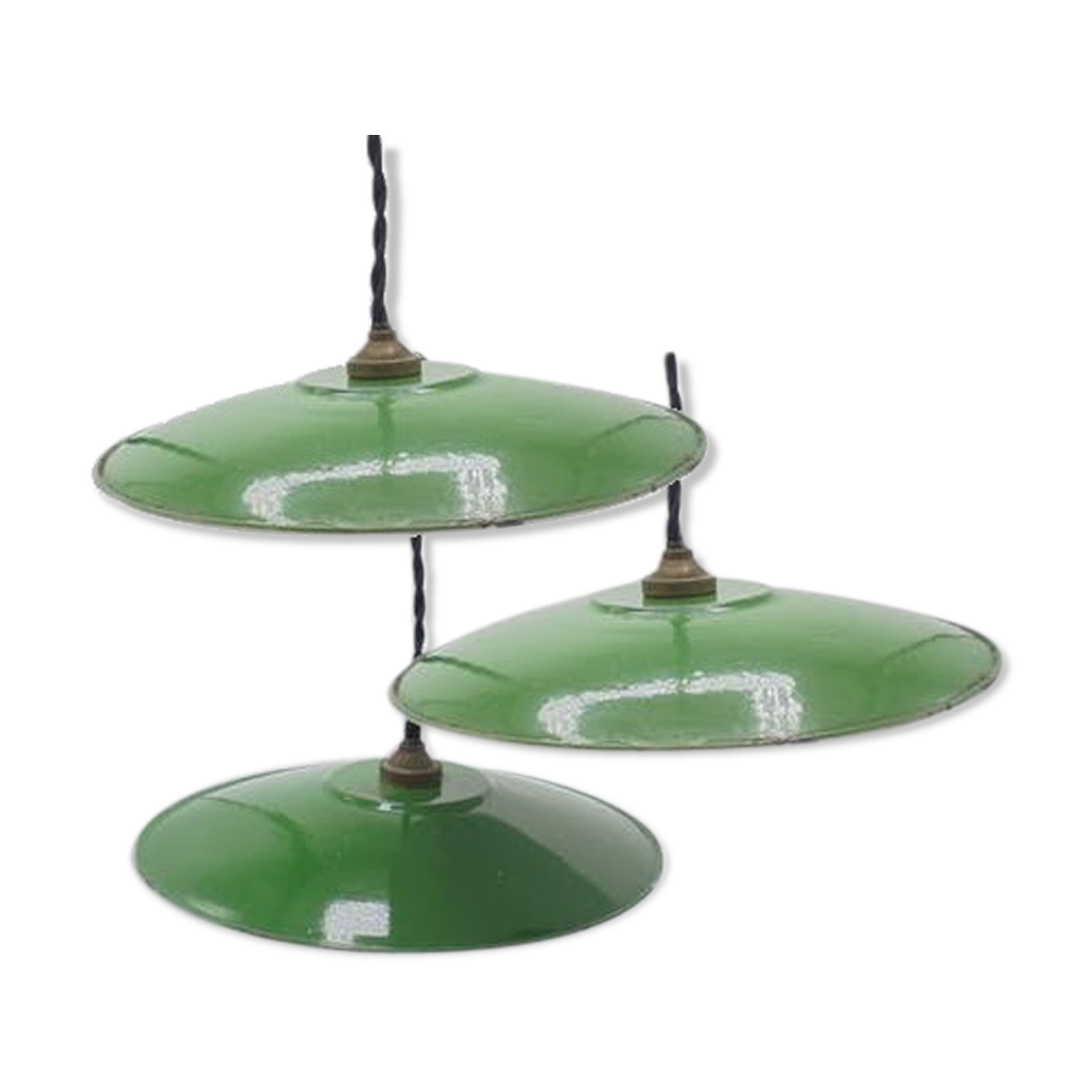 Trio of green suspensions in enamelled sheet metal