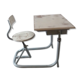 Bureau d'écolier réglable