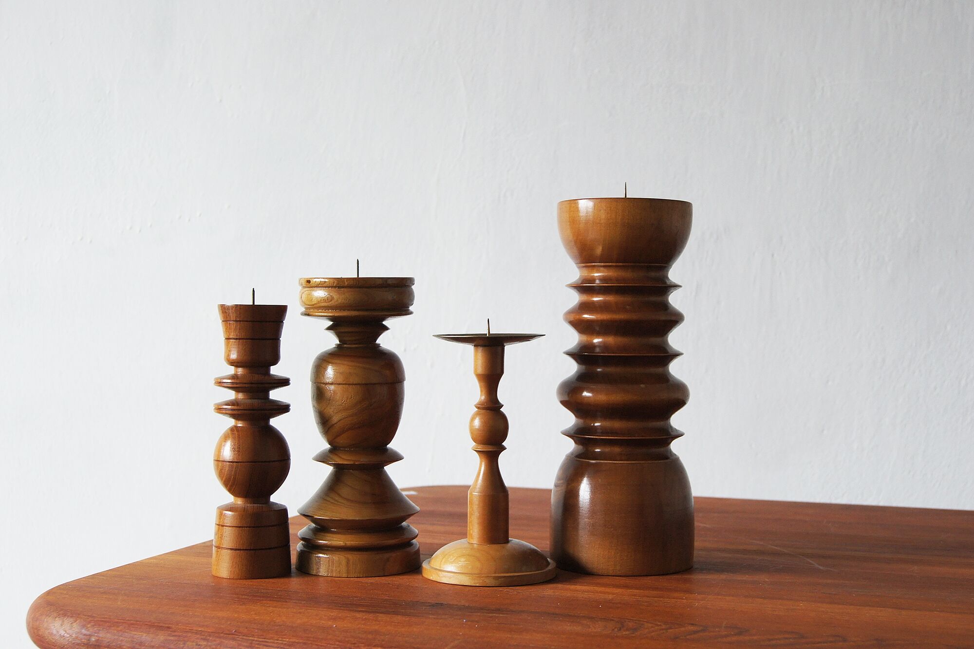 Bougeoirs scandinaves en bois