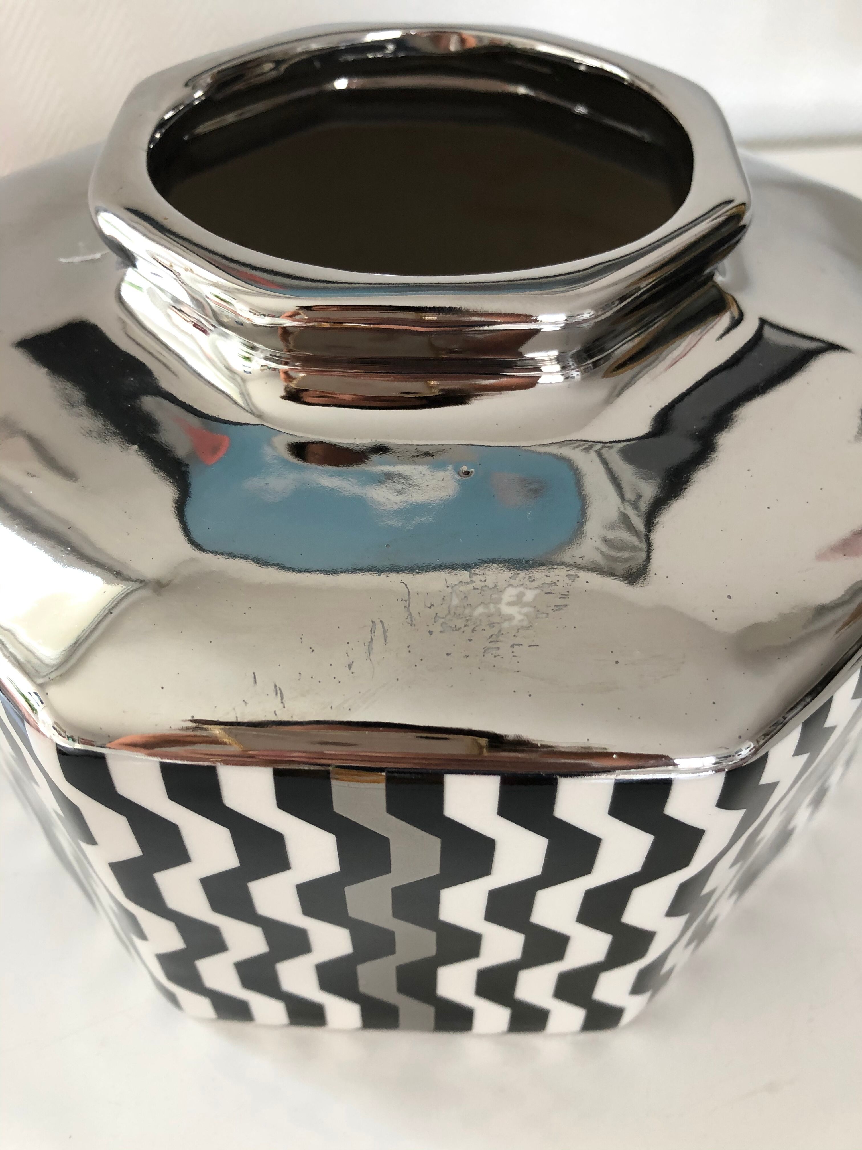 Missoni graphic vase