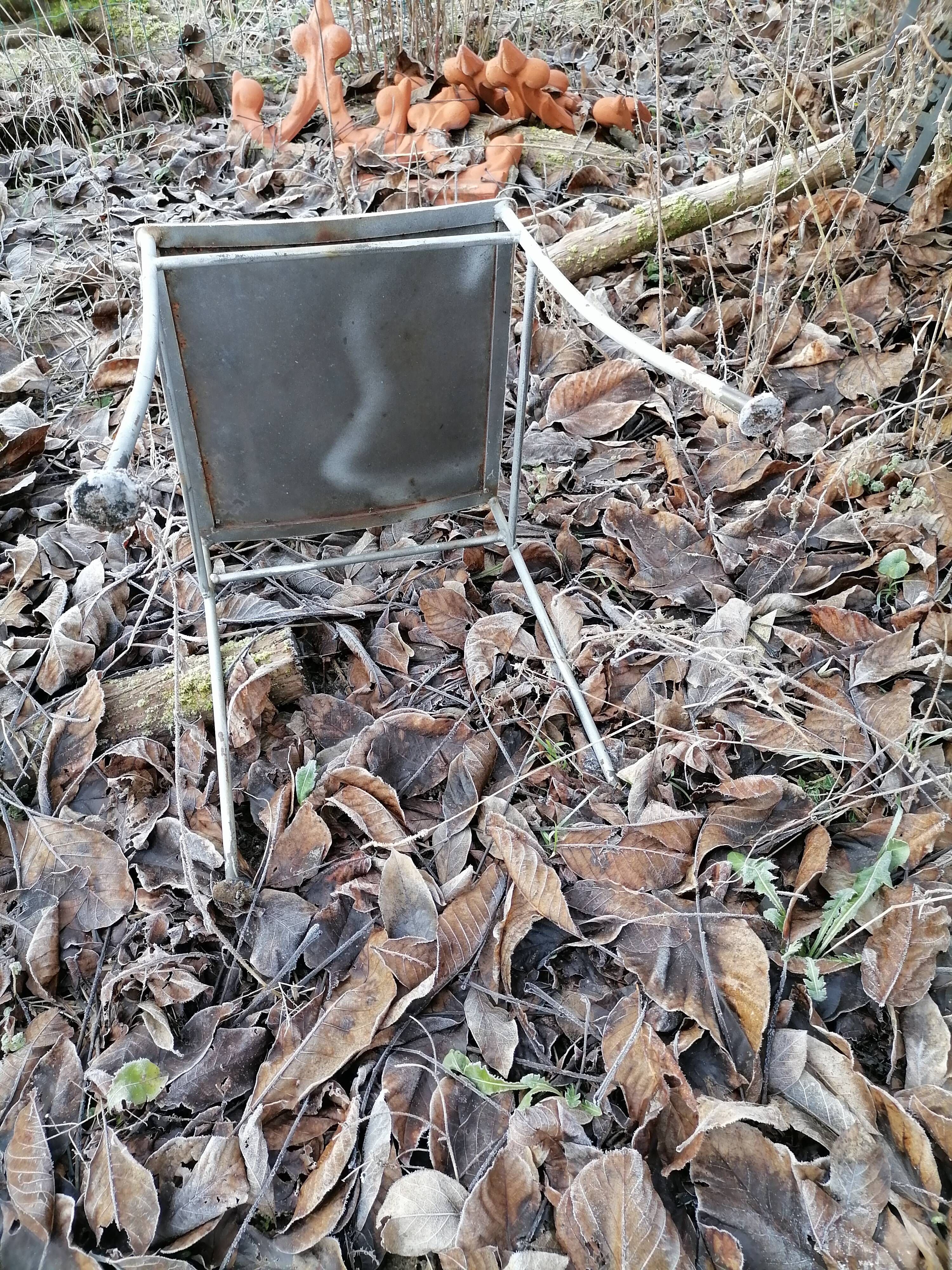 Chaise de jardin fer forgé