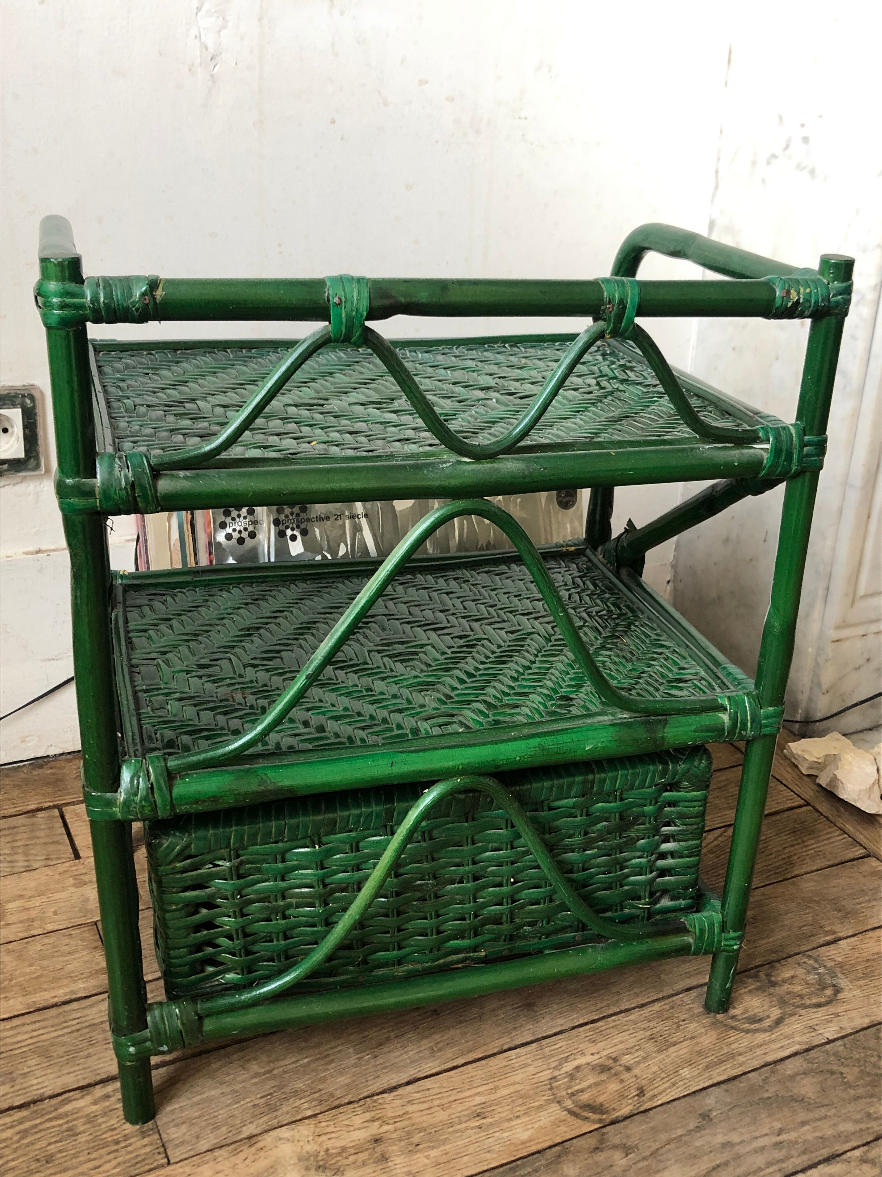 Bedside table rattan and green bamboo