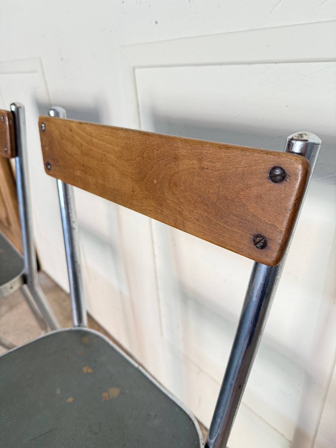 4 Modernist chairs from the 1930s
