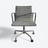 Light Grey Herman Miller Original Eames EA335 Desk Aluminium Chair