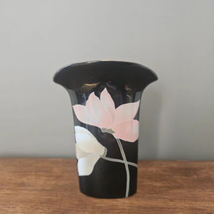 Vintage Yamaji vase in black porcelain with pastel flowers - Japan 1980s