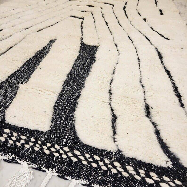 Tapis marocain sur mesure blanc traditionnelle taille 2,5/3,5 m