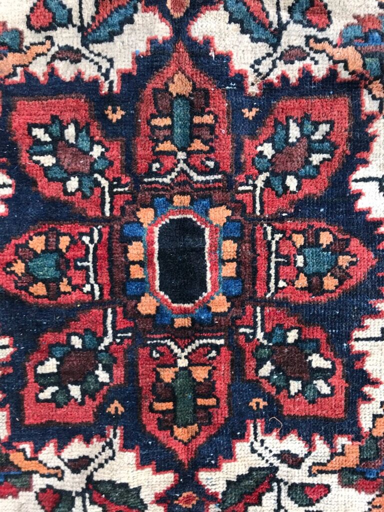 Carpet old persian bakhtiar made hand 176 x 300 cm