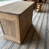 Small countertop made of raw wood