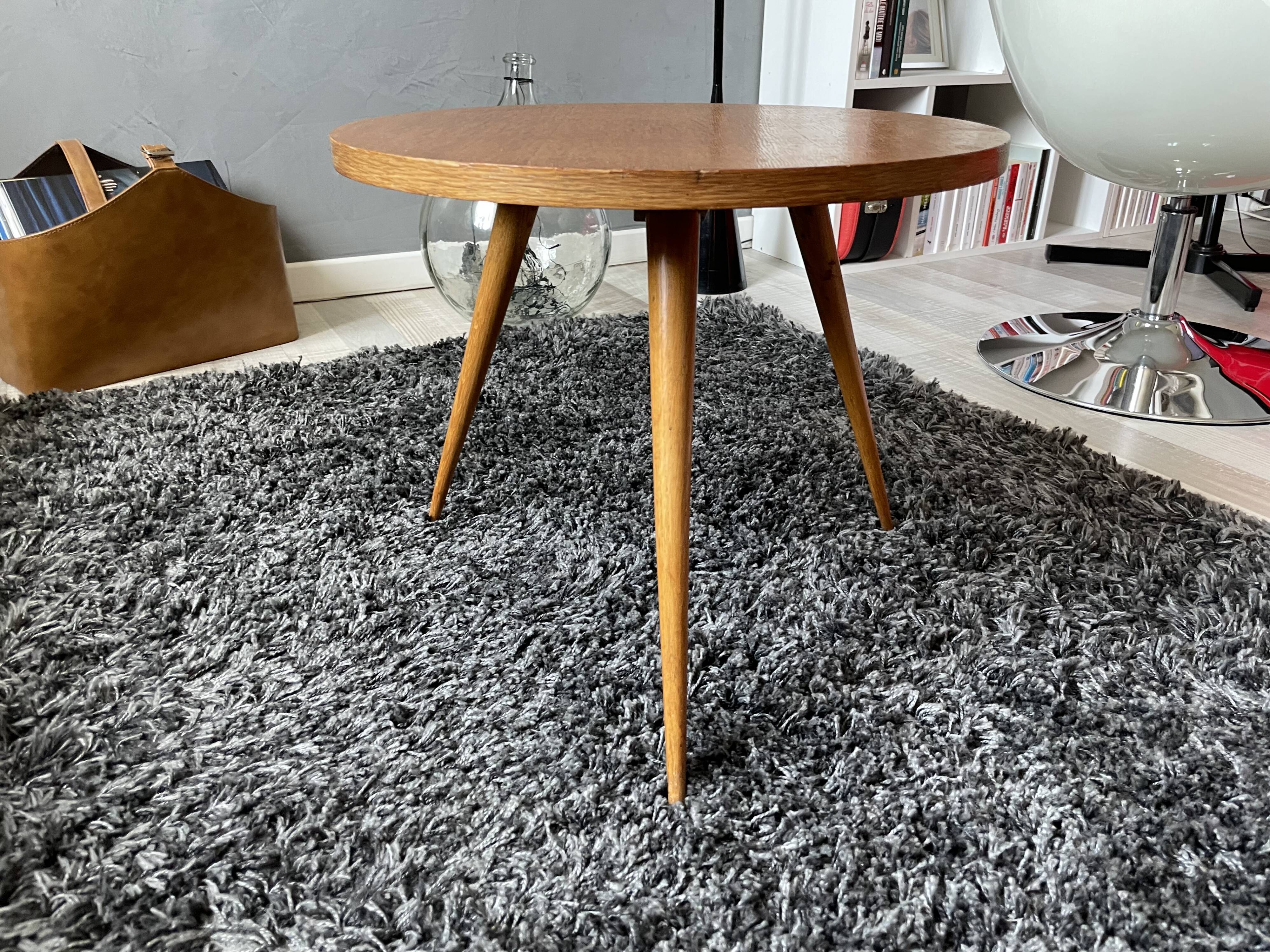 Tripod coffee table 50s